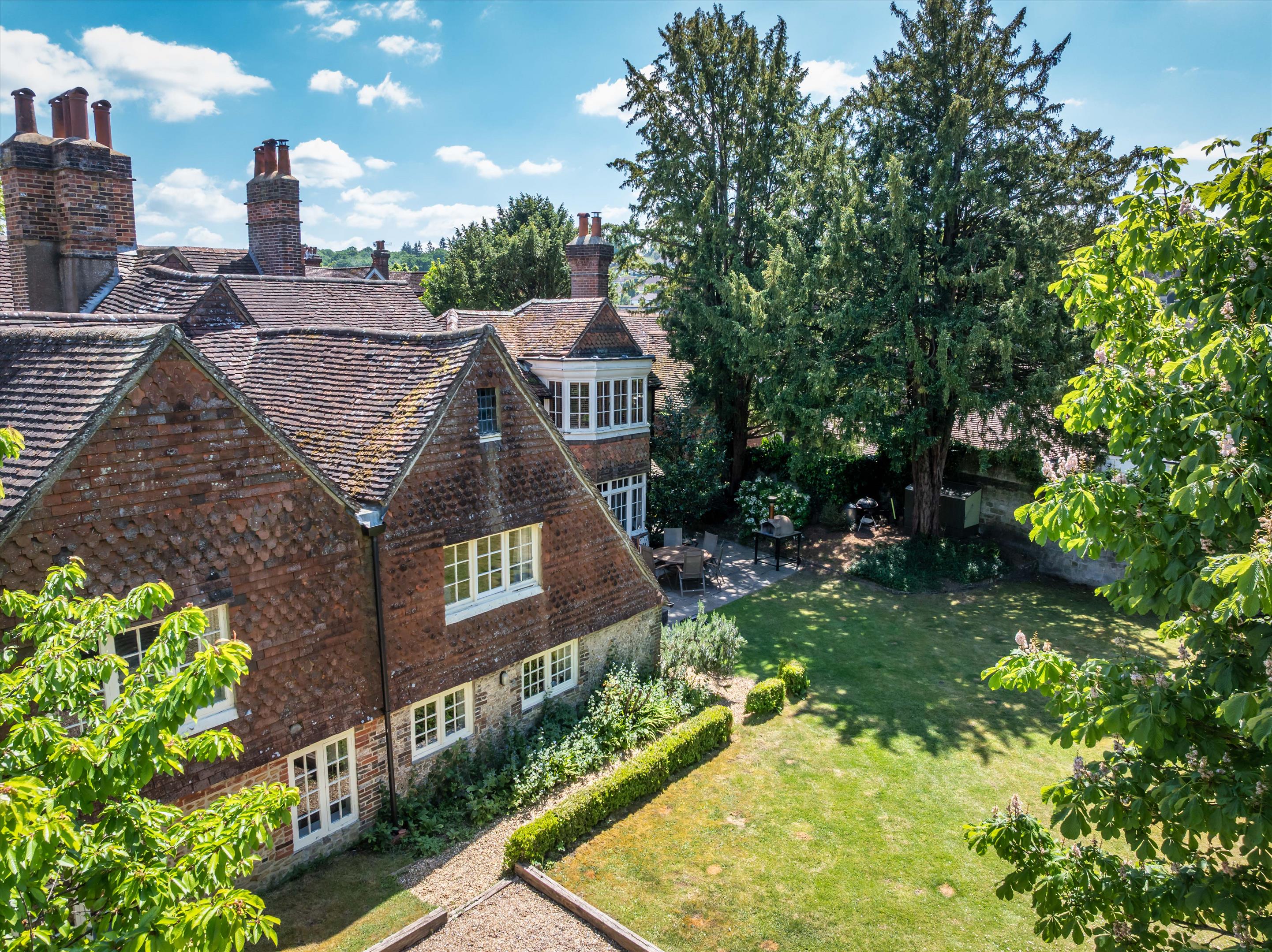 High Street, Haslemere, Surrey, GU27