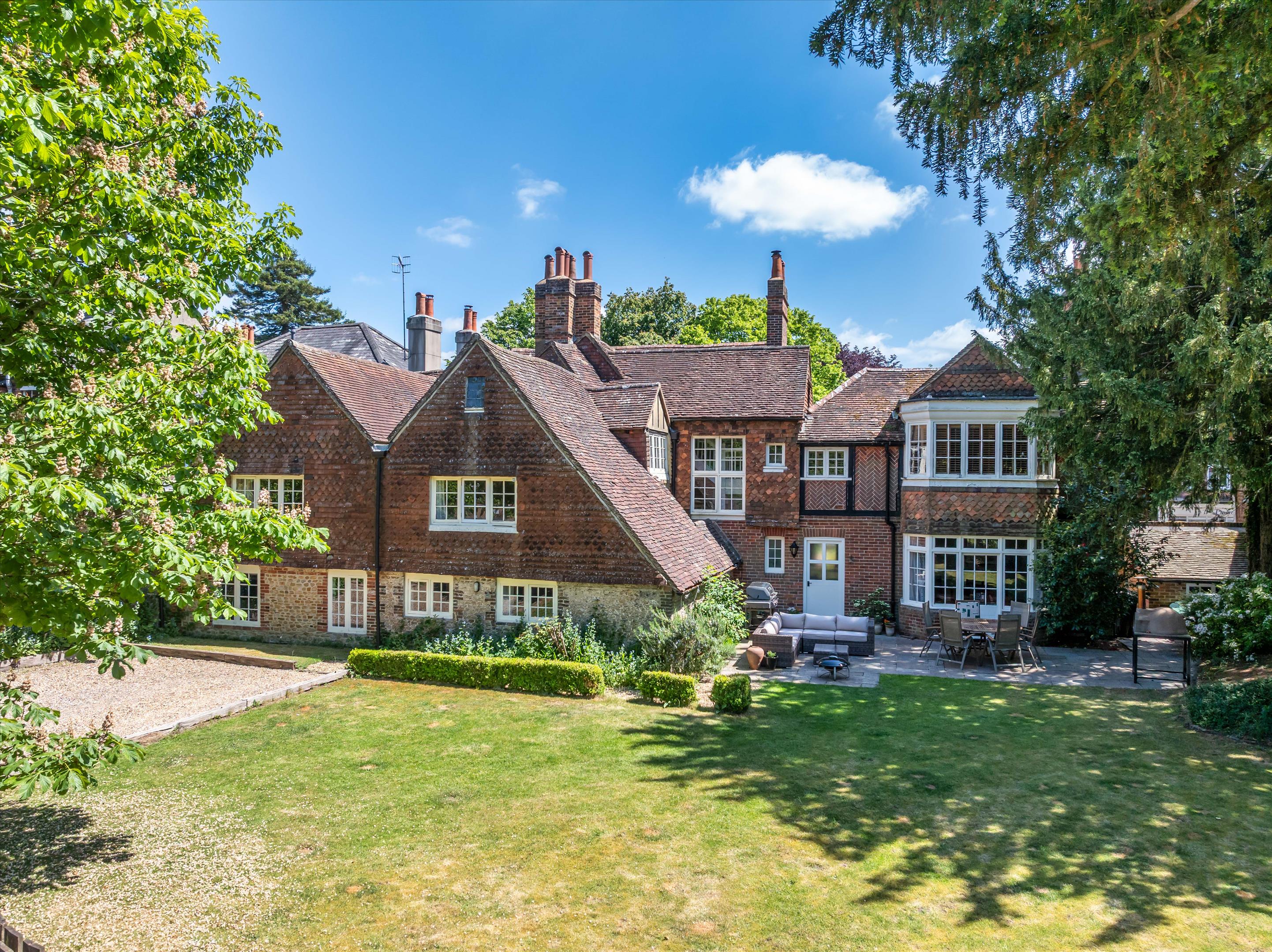High Street, Haslemere, Surrey, GU27