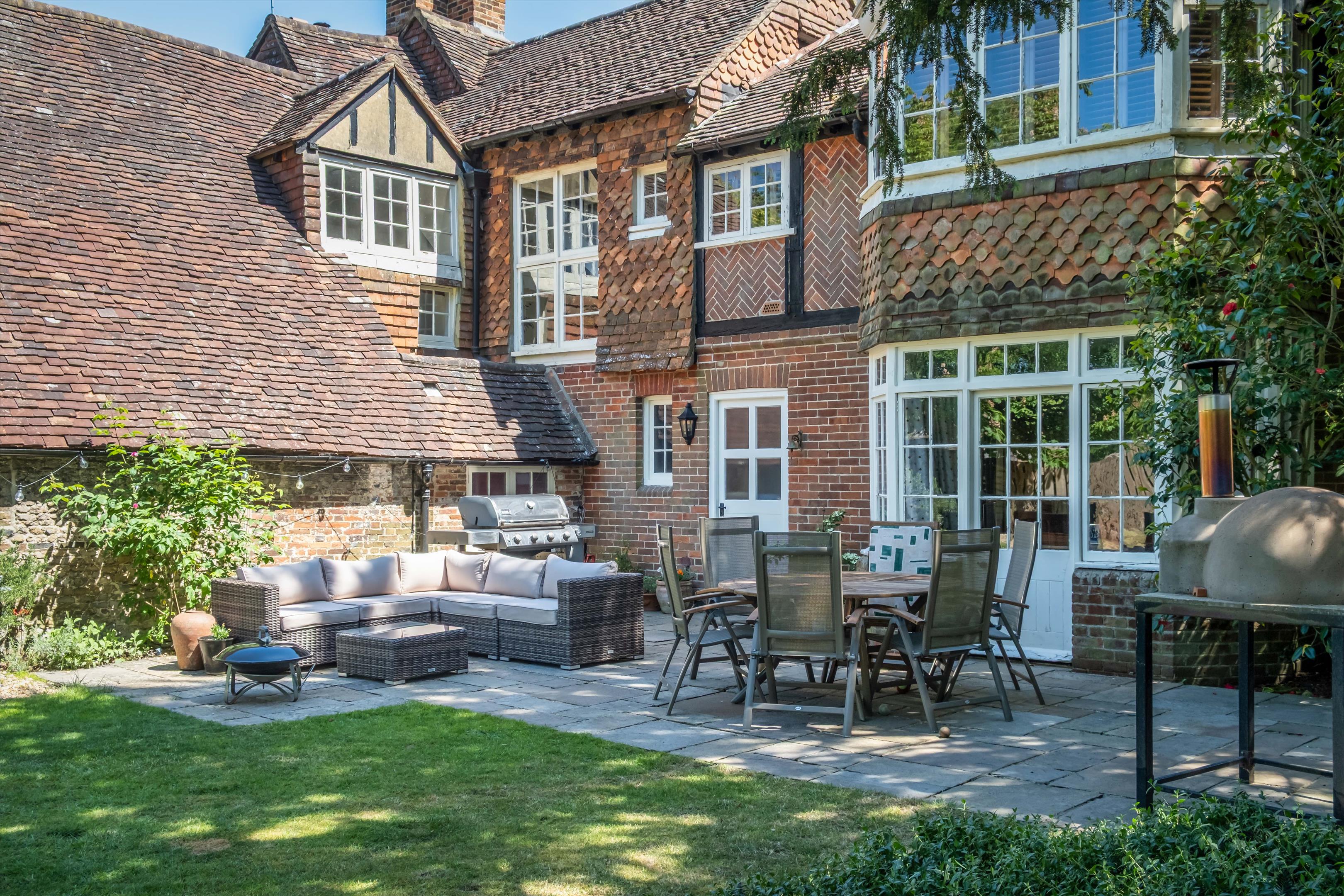 High Street, Haslemere, Surrey, GU27