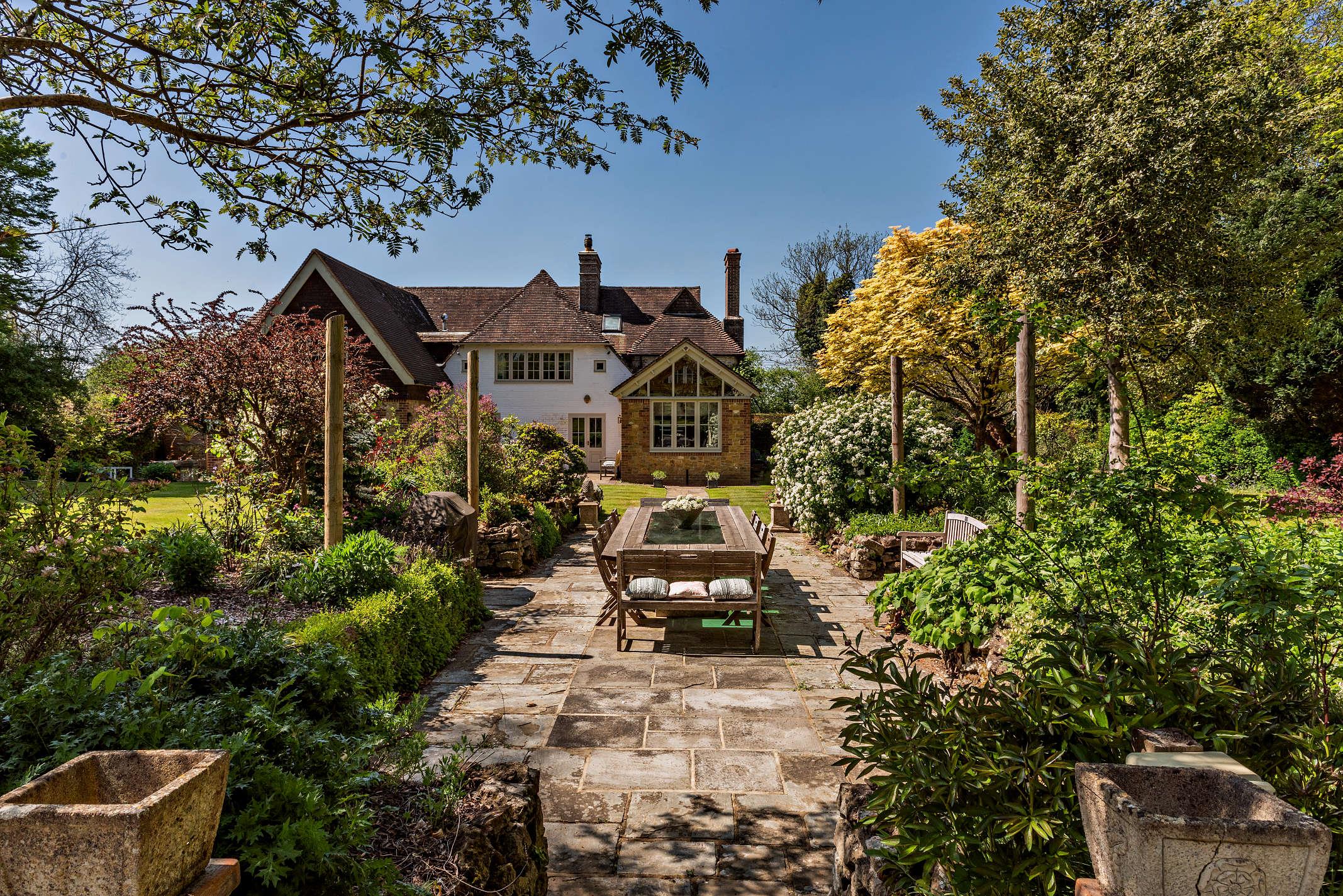 Headley Lane, Passfield, Liphook, Hampshire, GU30