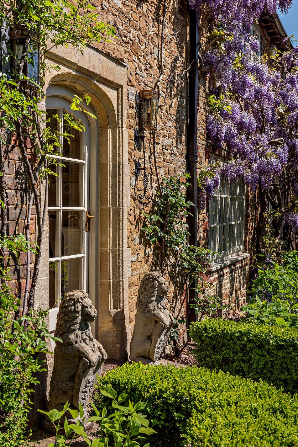Headley Lane, Passfield, Liphook, Hampshire, GU30