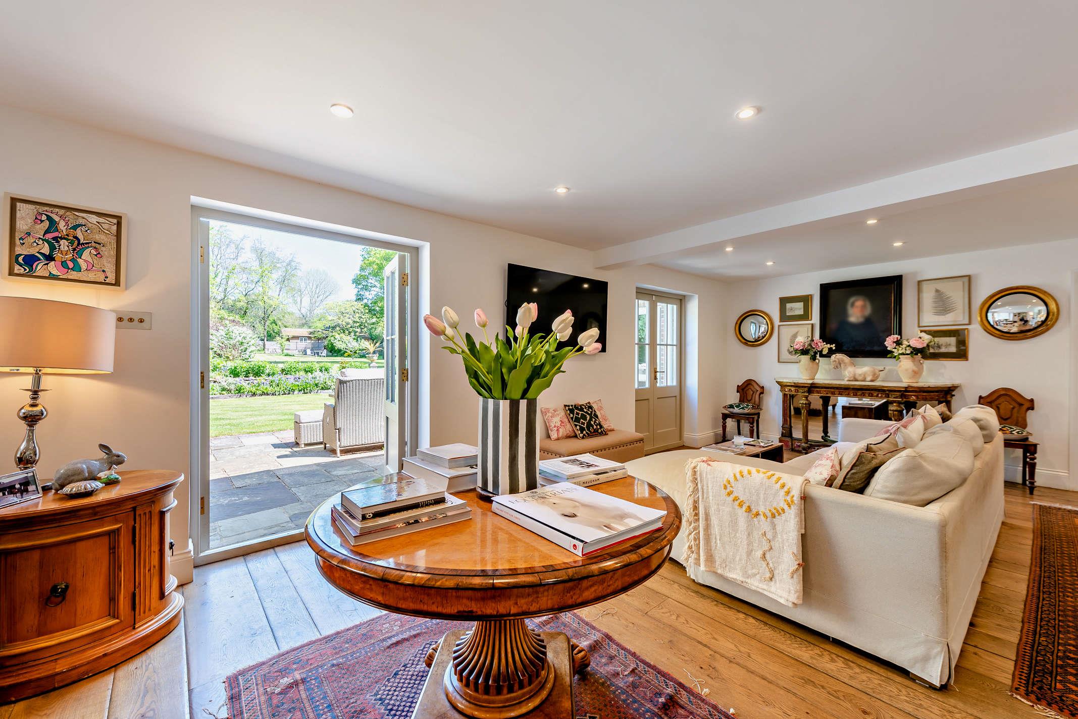 Headley Lane, Passfield, Liphook, Hampshire, GU30