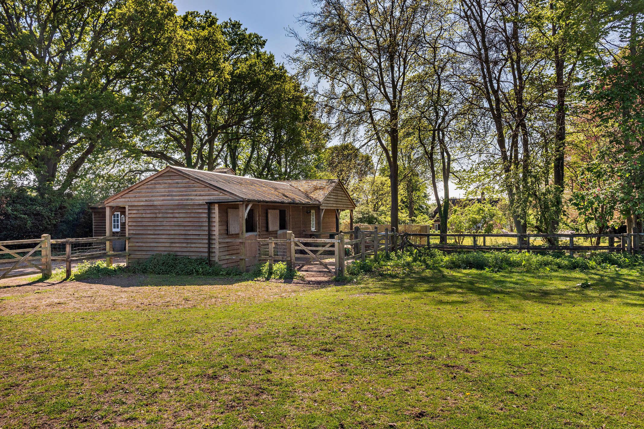 Headley Lane, Passfield, Liphook, Hampshire, GU30