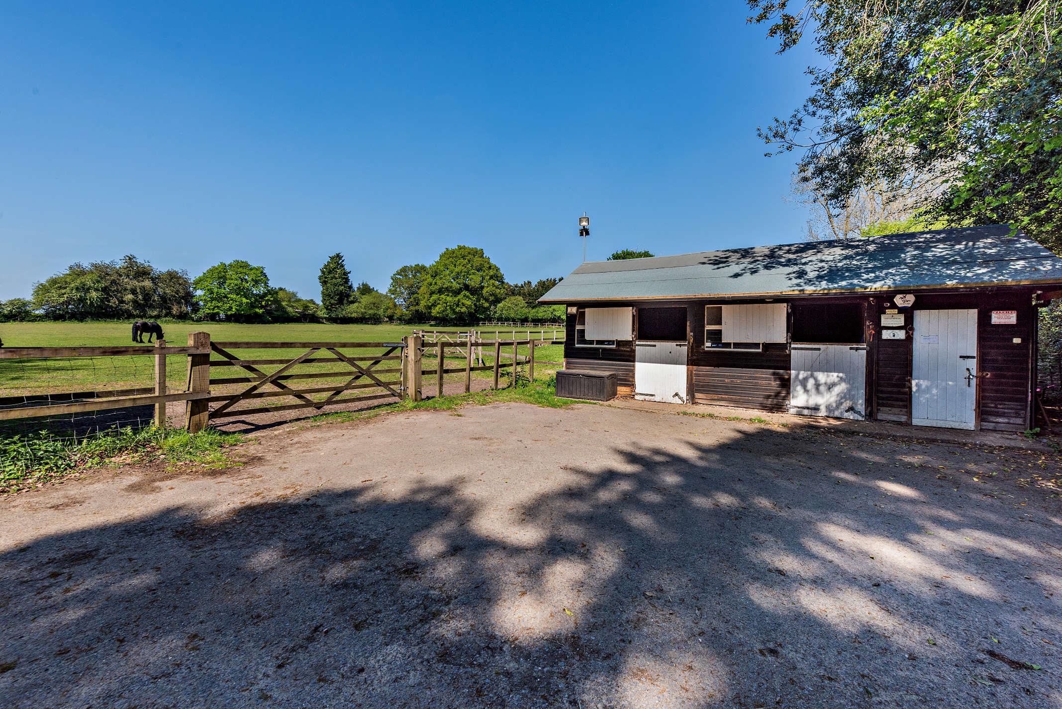 Headley Lane, Passfield, Liphook, Hampshire, GU30