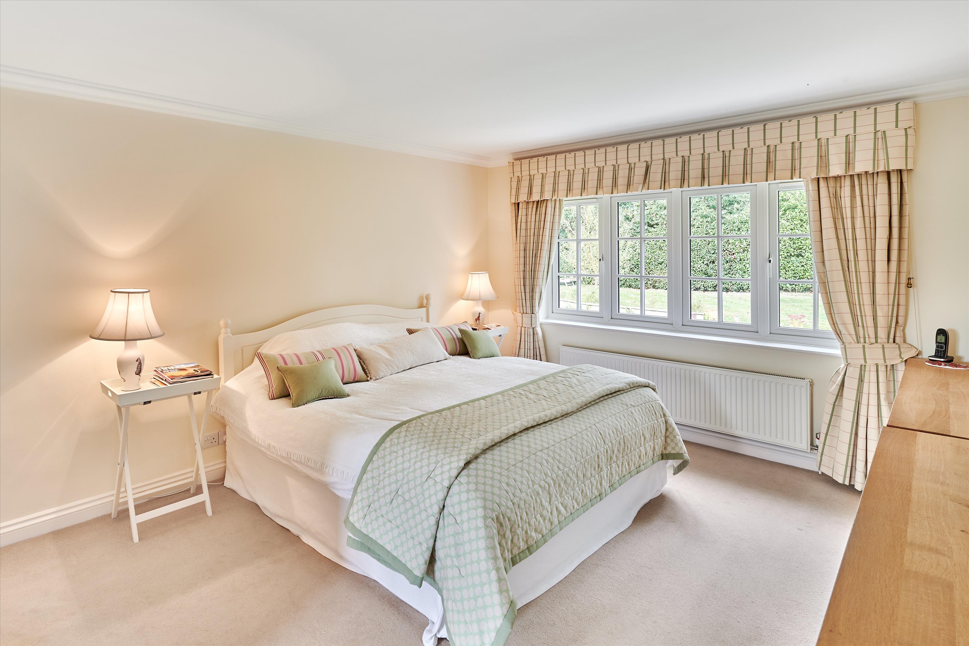 The Ridgeway, Fernhurst, Haslemere, West Sussex, GU27