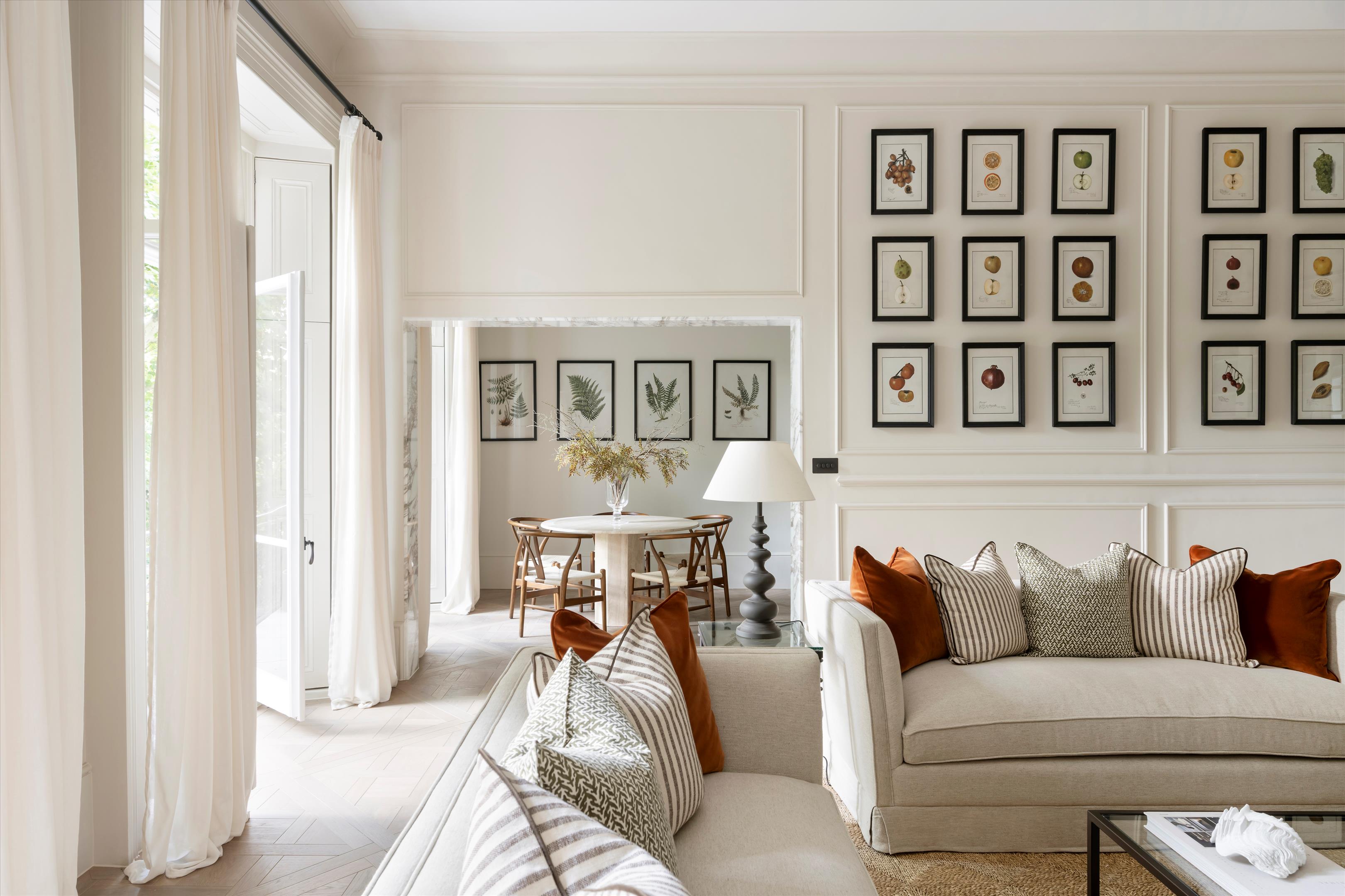 Queen's Gate, South Kensington SW7