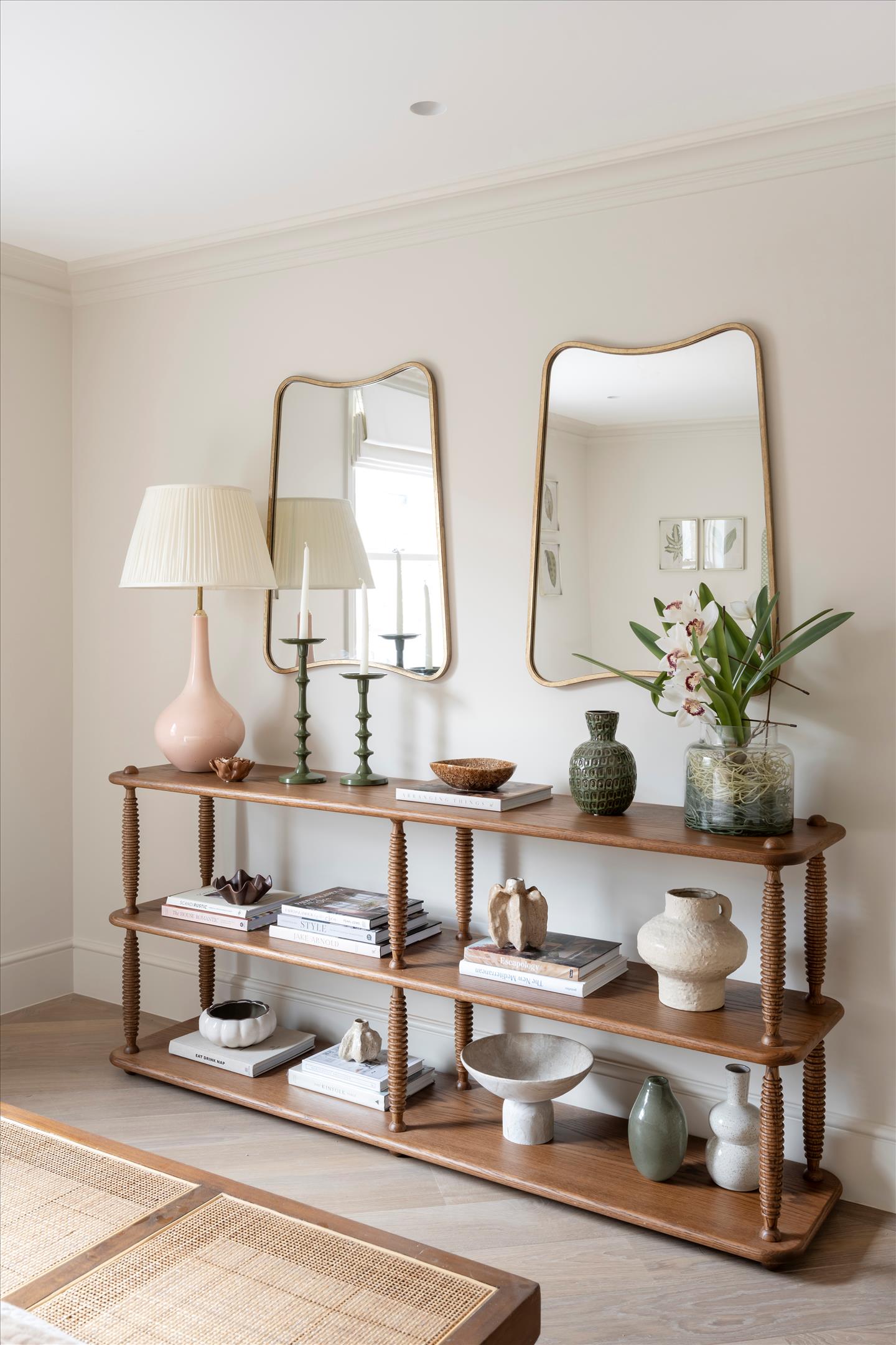 Queen's Gate, South Kensington SW7