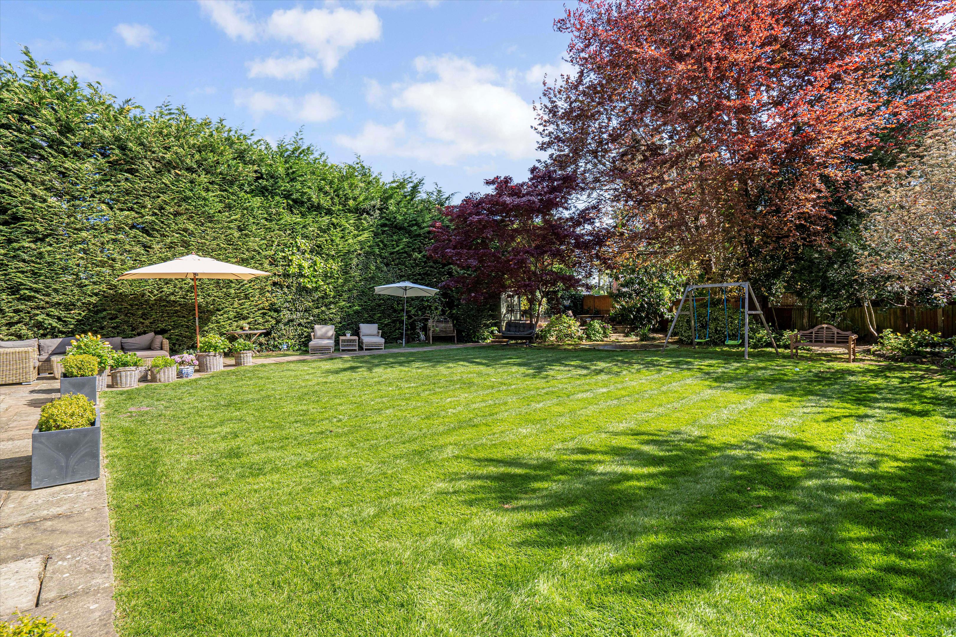 Bagshot Road, Englefield Green, Surrey TW20