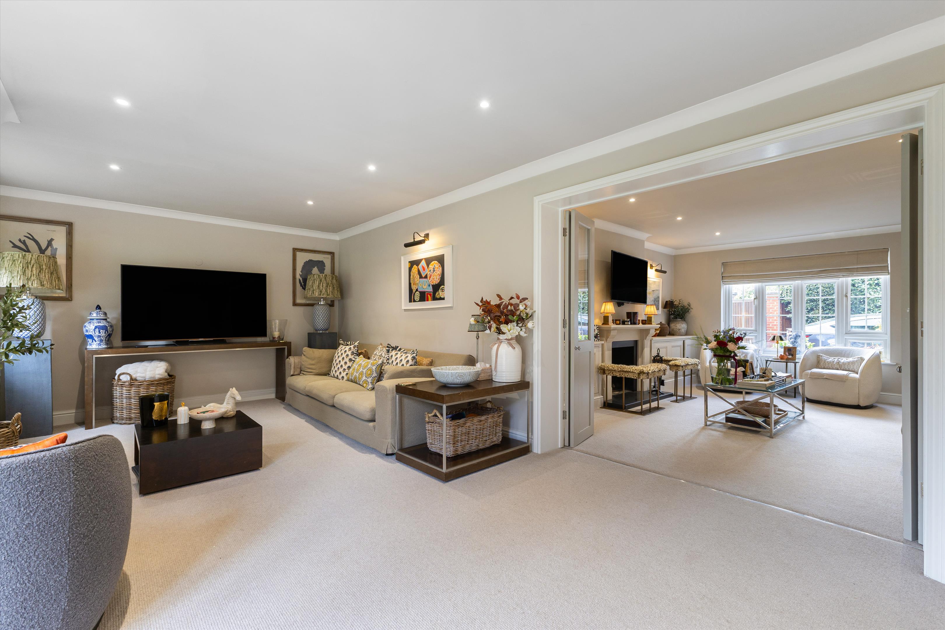 Bagshot Road, Englefield Green, Surrey TW20