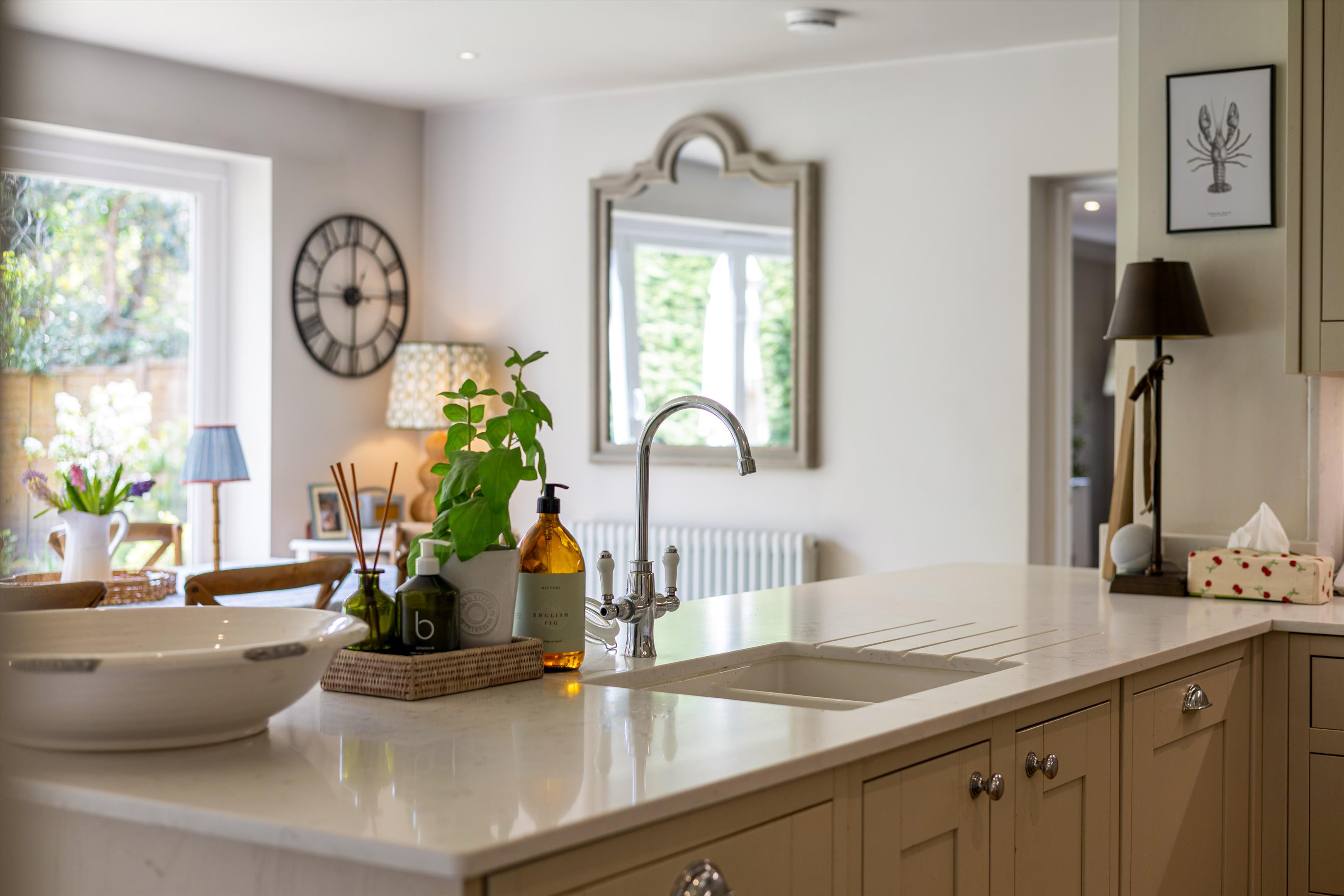 Bagshot Road, Englefield Green, Surrey TW20