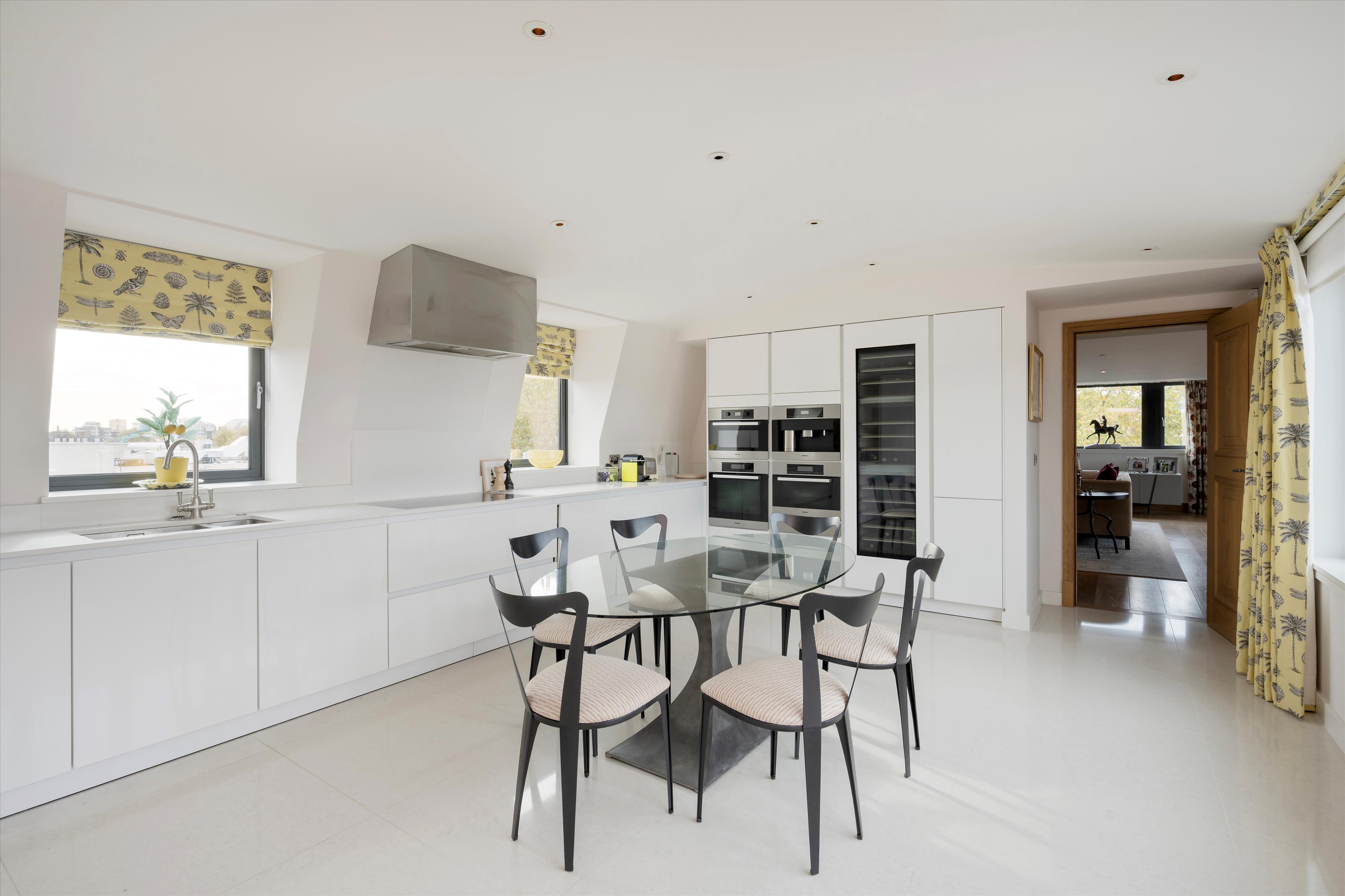 Manresa Road, London, SW3
