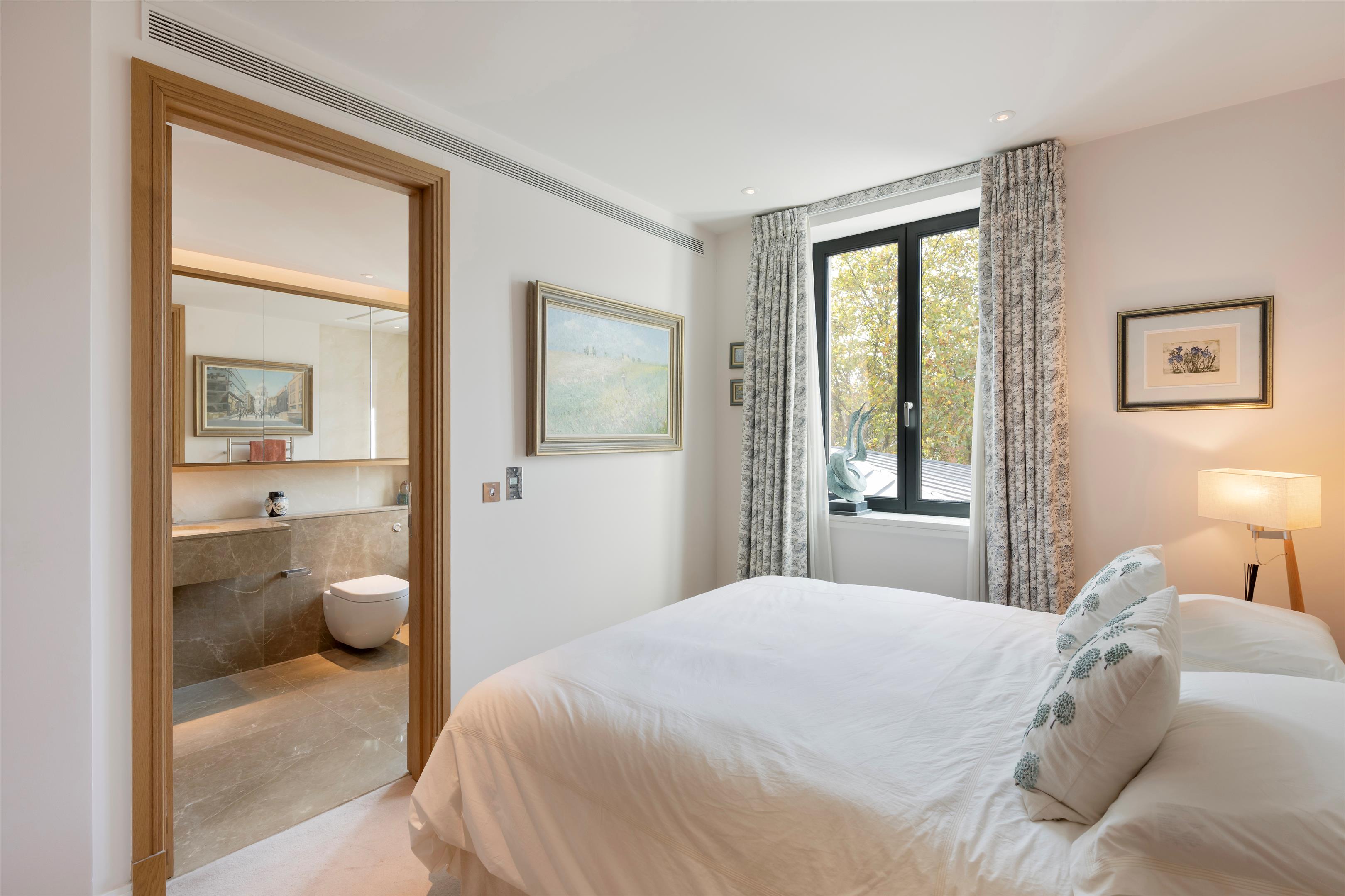 Manresa Road, London, SW3
