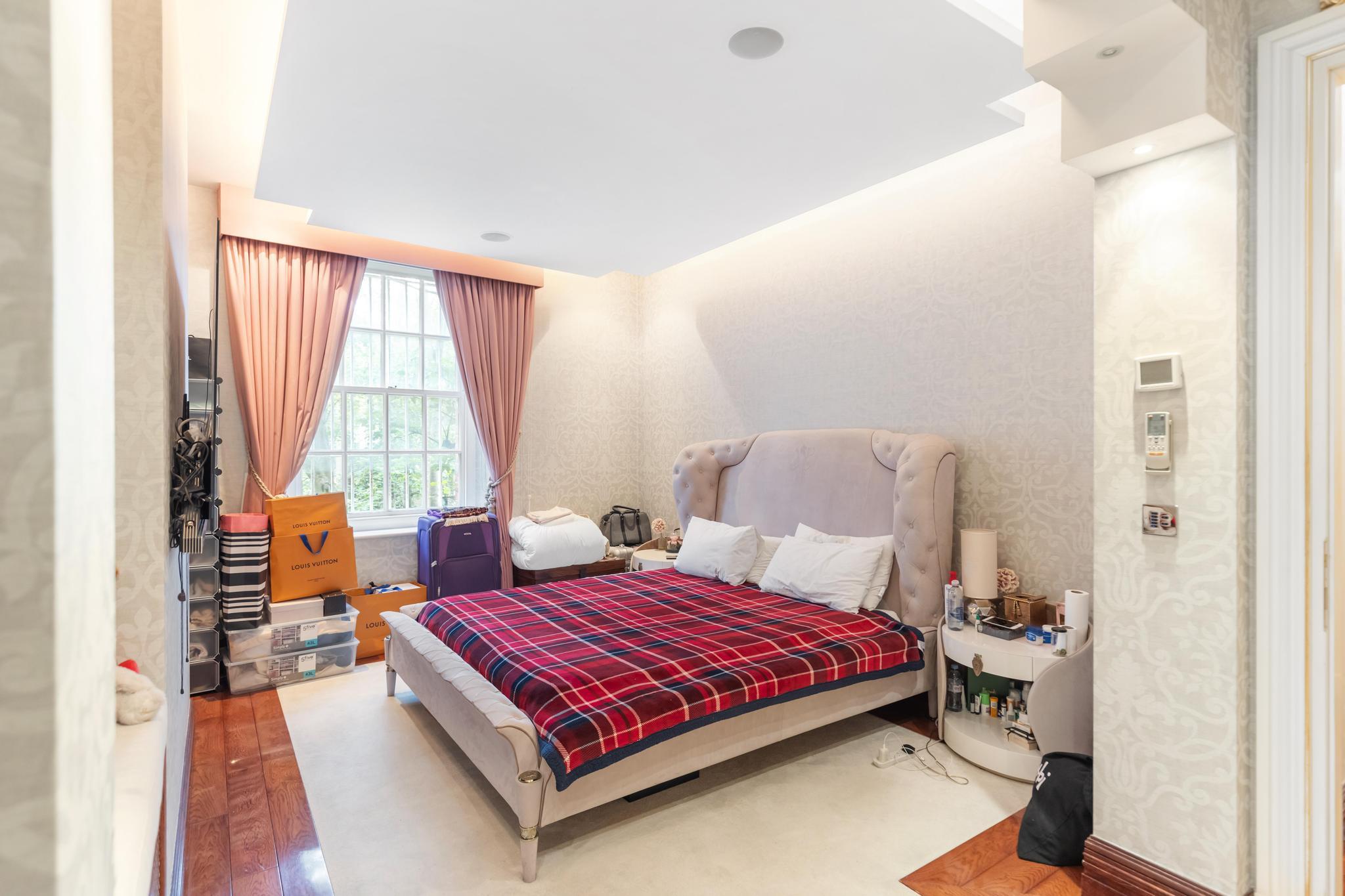 Hampshire House, Hyde Park Place, London W2