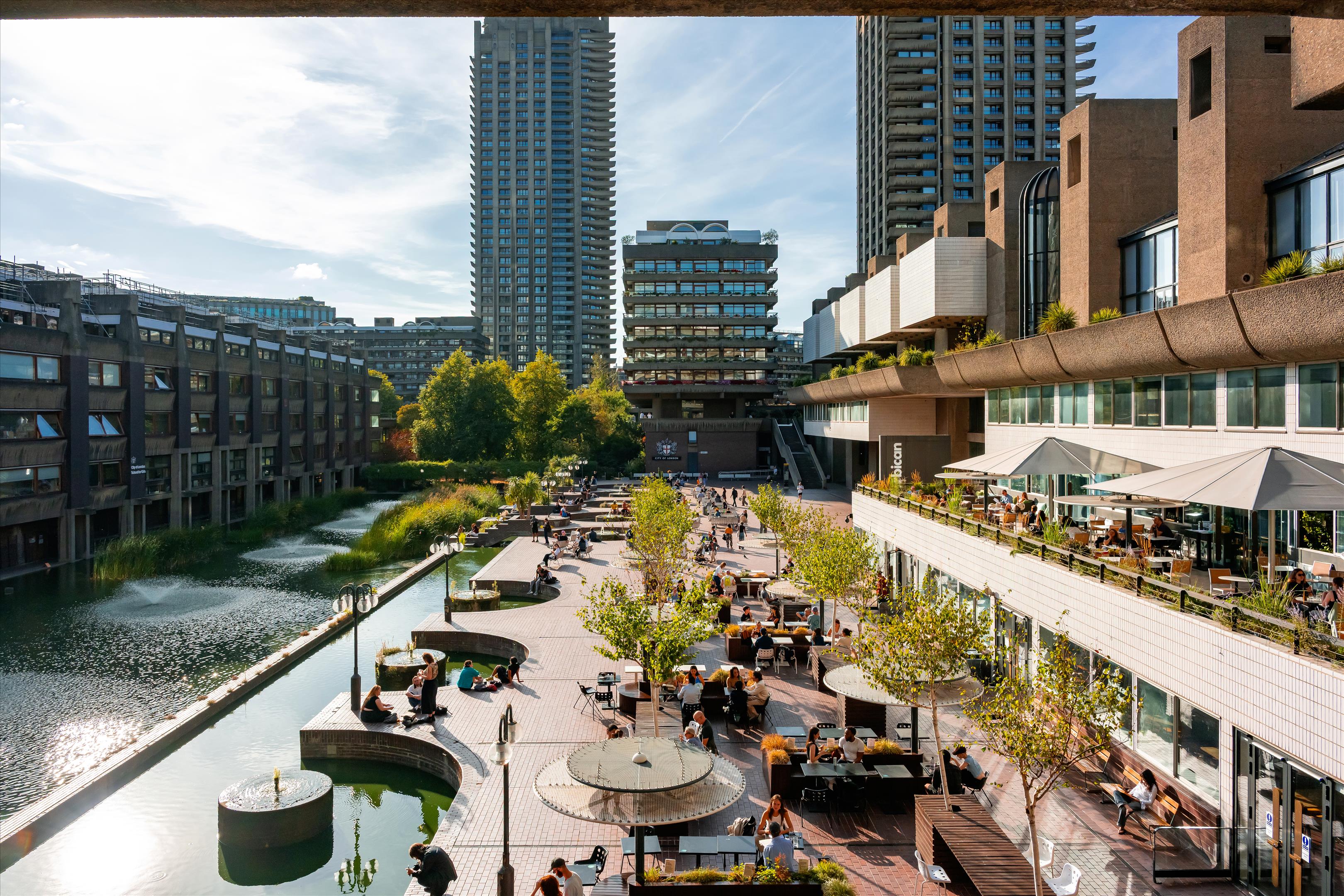 Wallside, Barbican, London EC2Y
