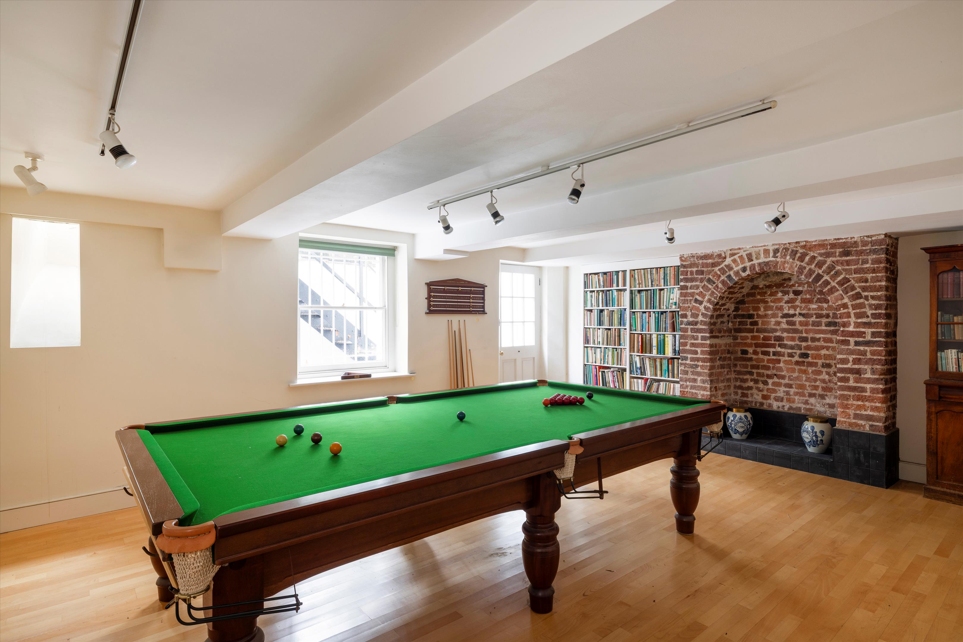 Highbury Place, London, N5