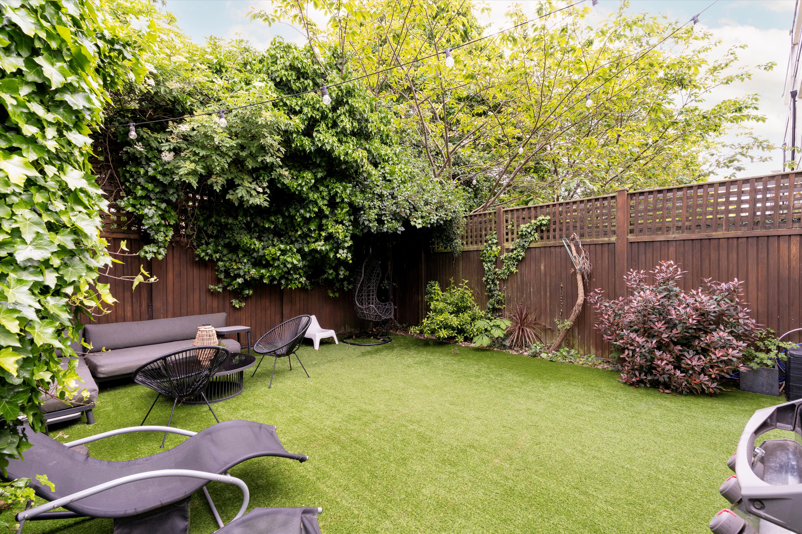 Ebury Mews, Islington, London N5