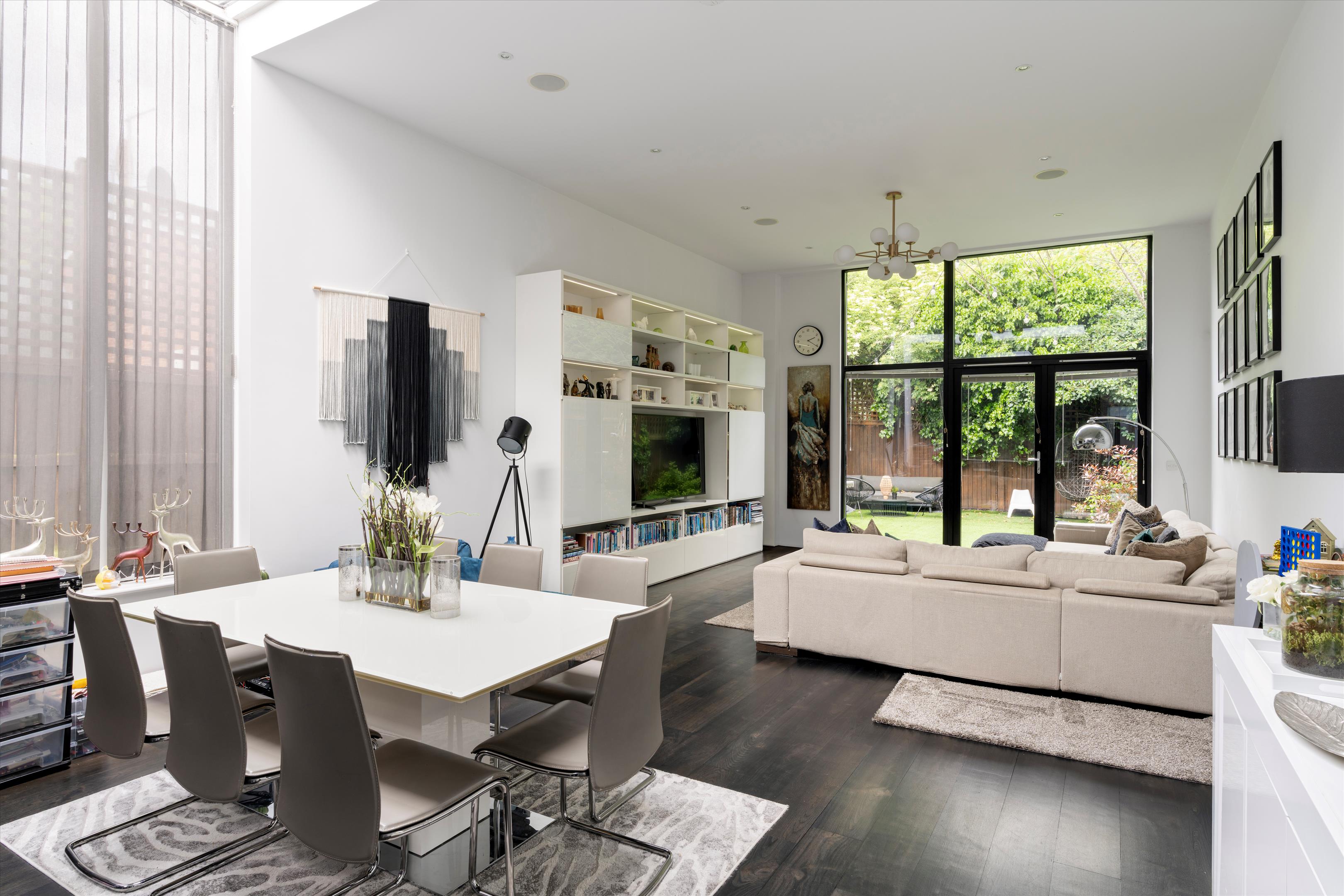 Ebury Mews, Islington, London N5