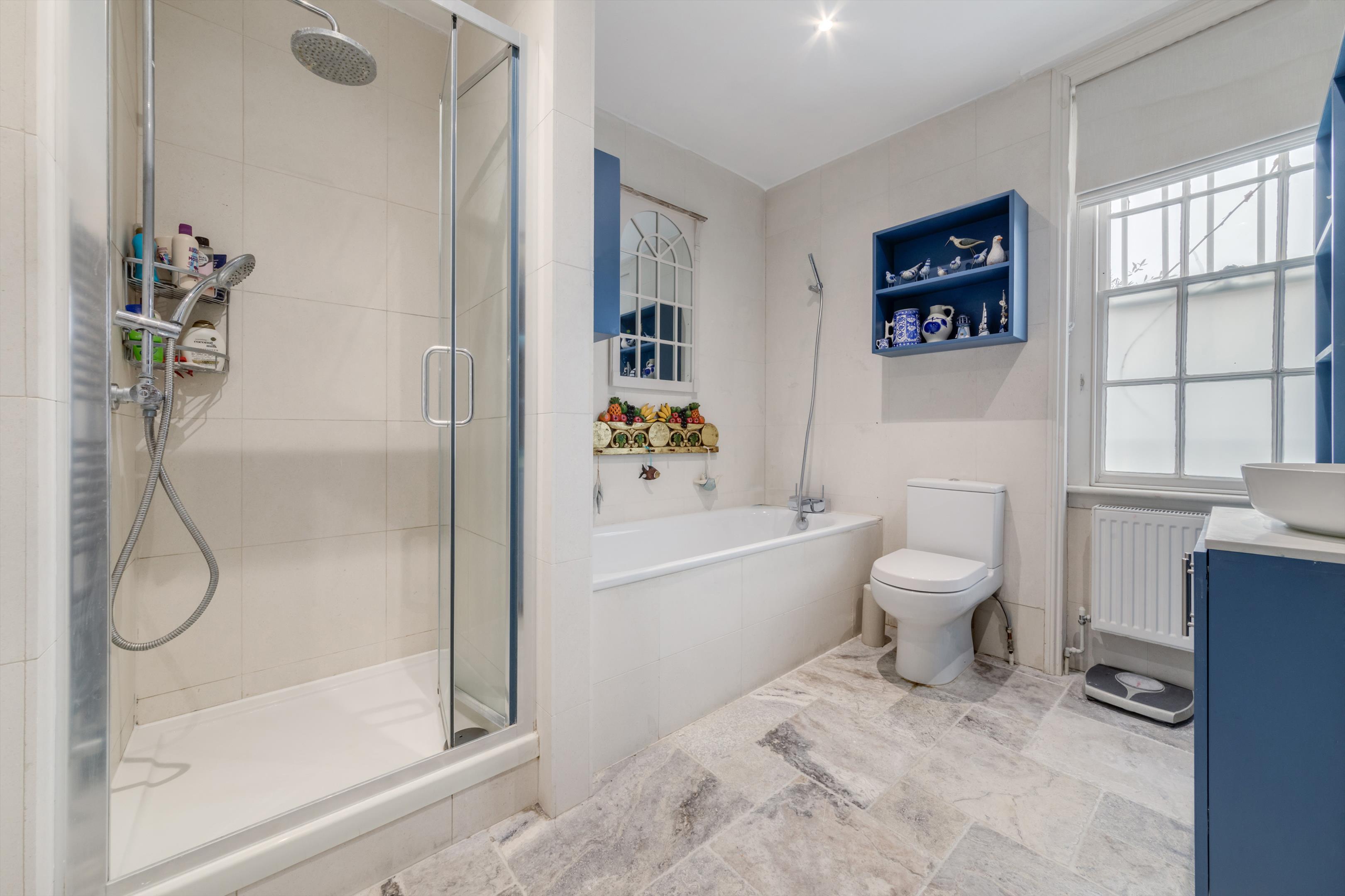 Charlton Place, Angel, N1