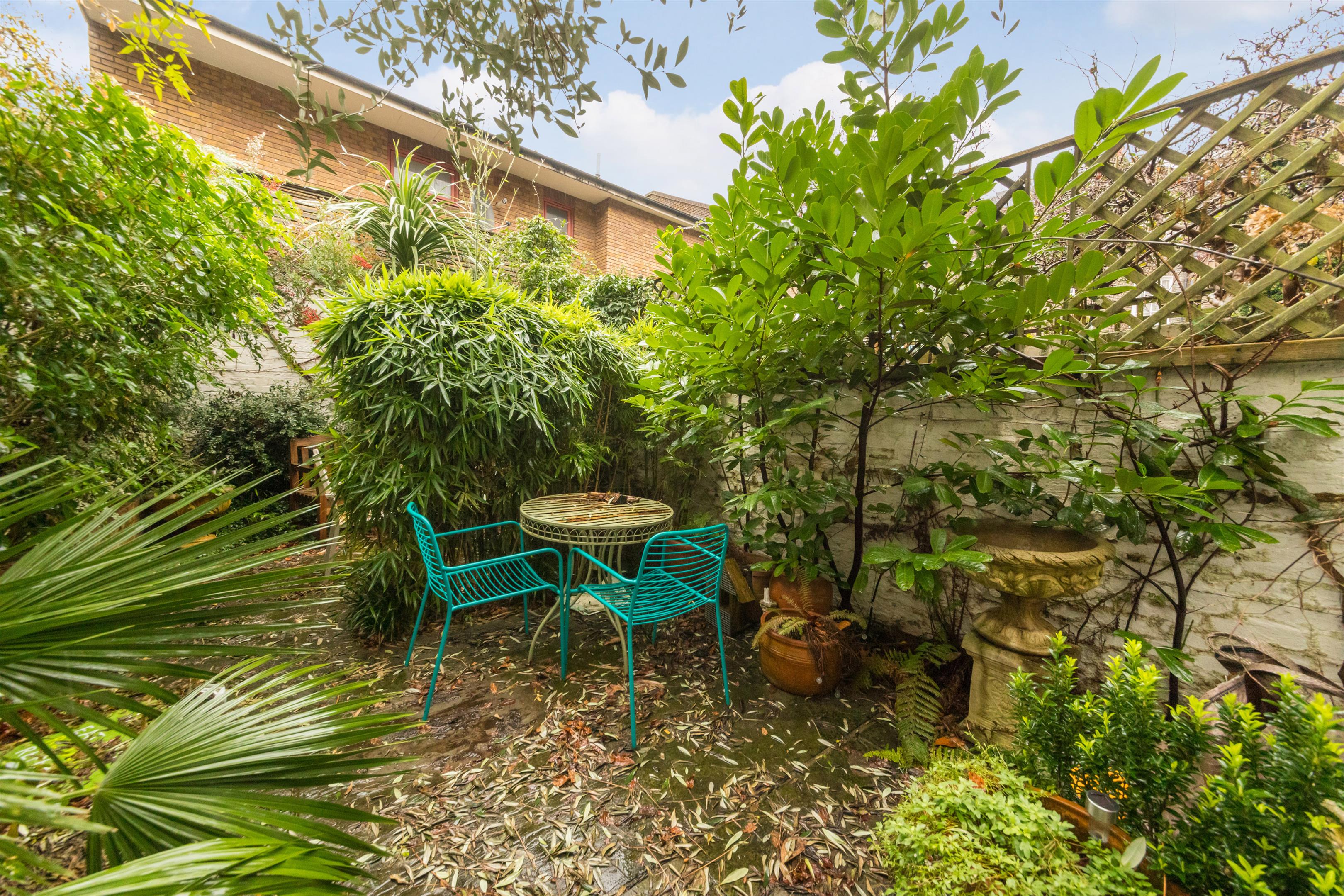 Charlton Place, Angel, N1