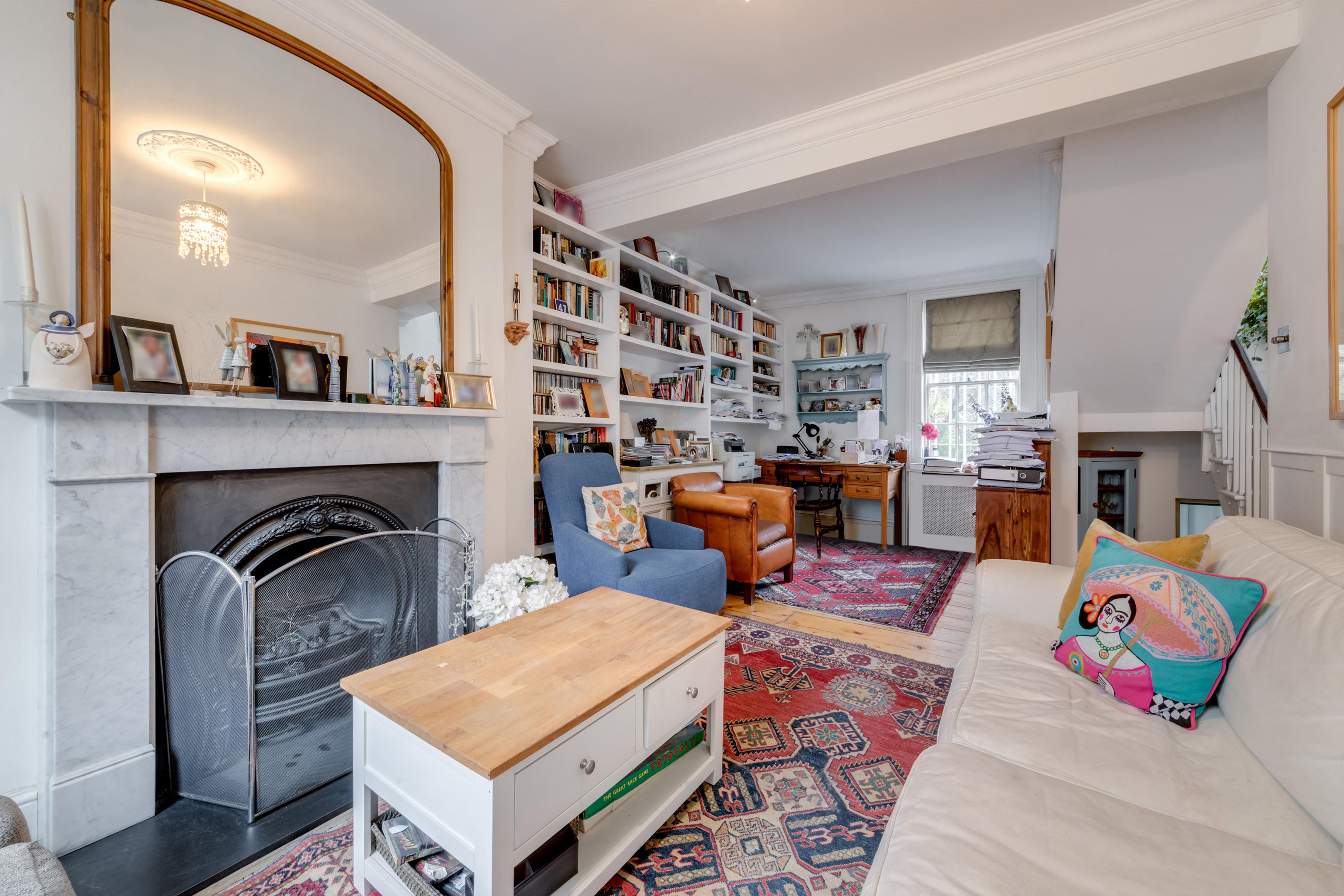 Charlton Place, Angel, N1