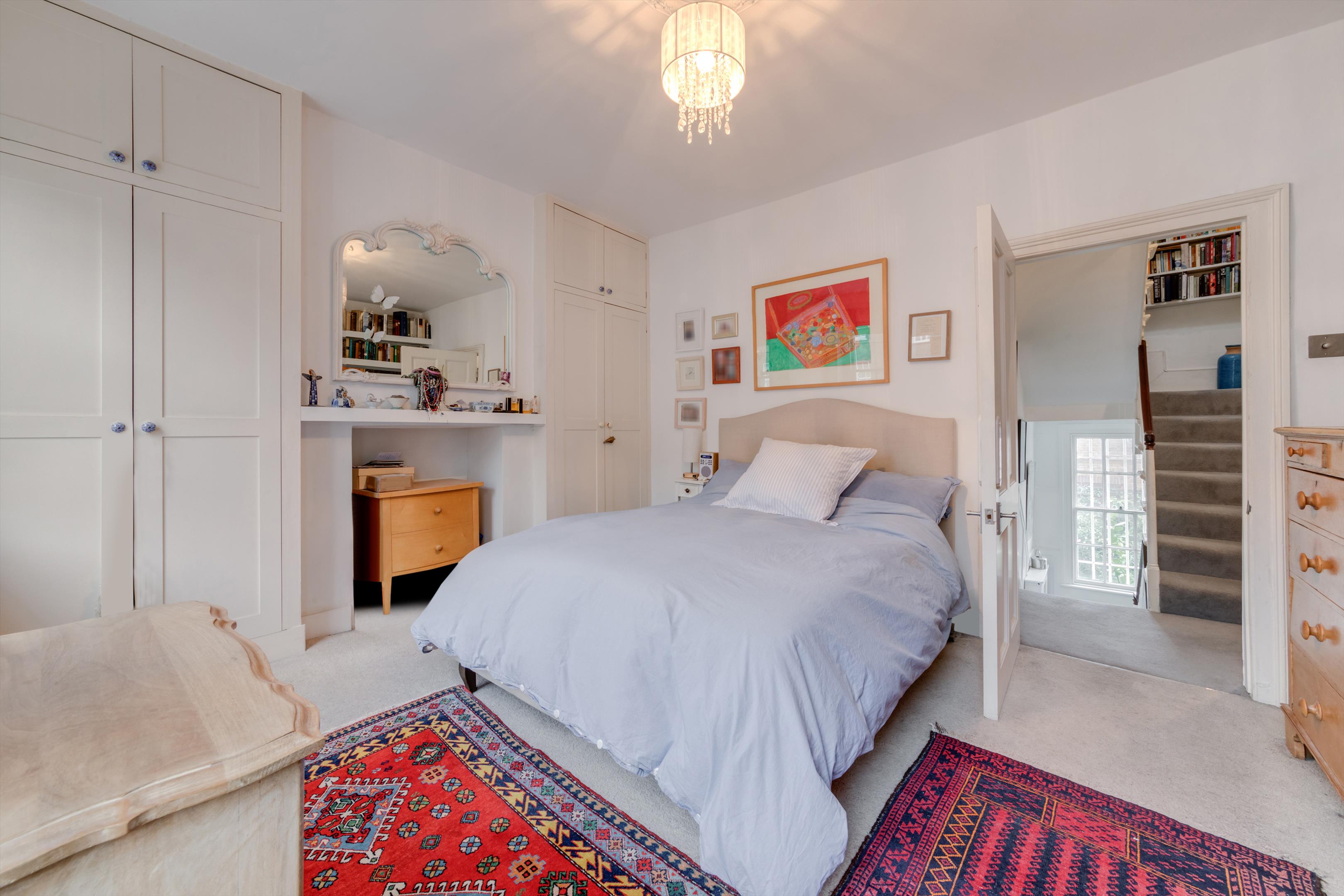 Charlton Place, Angel, N1