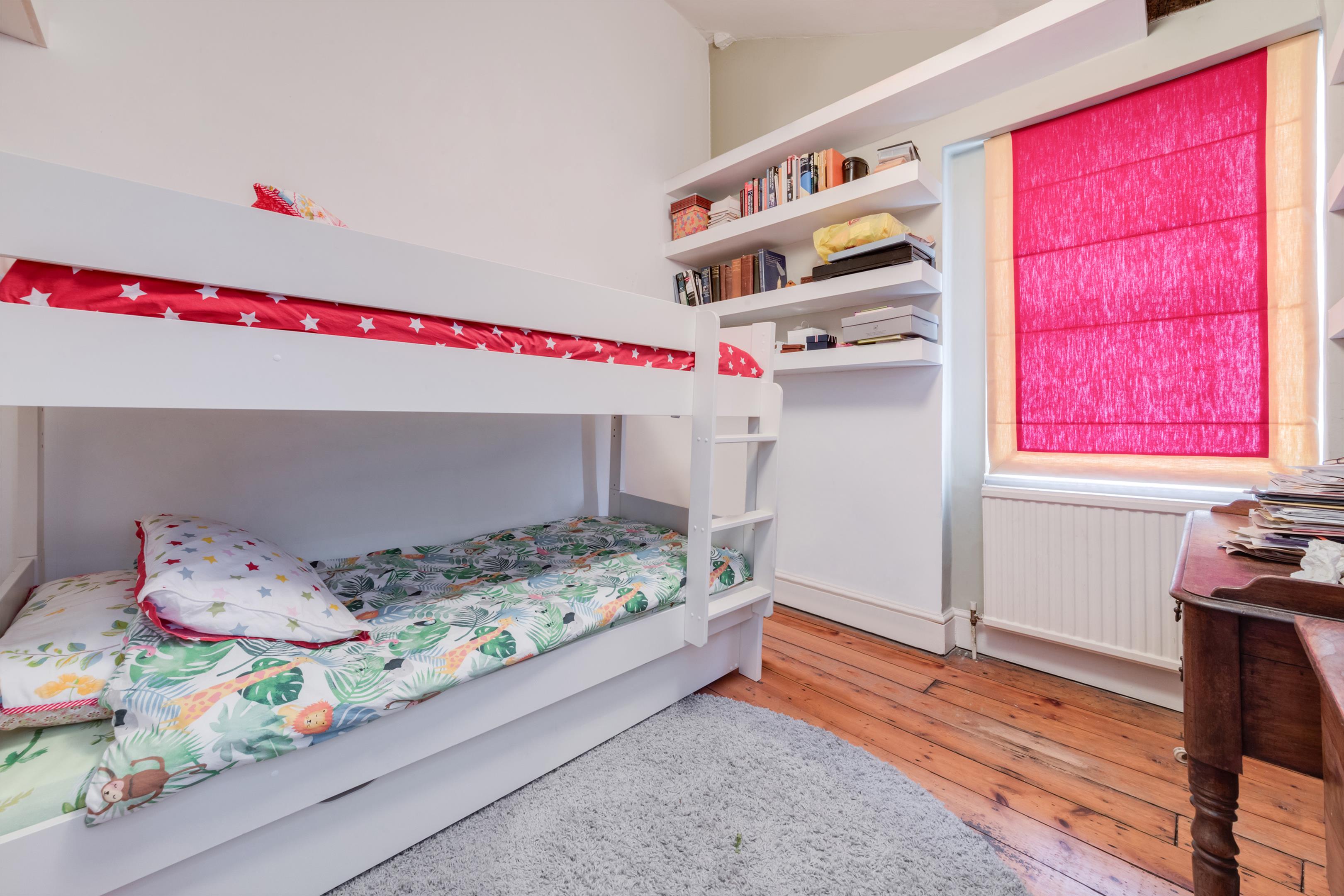 Charlton Place, Angel, N1
