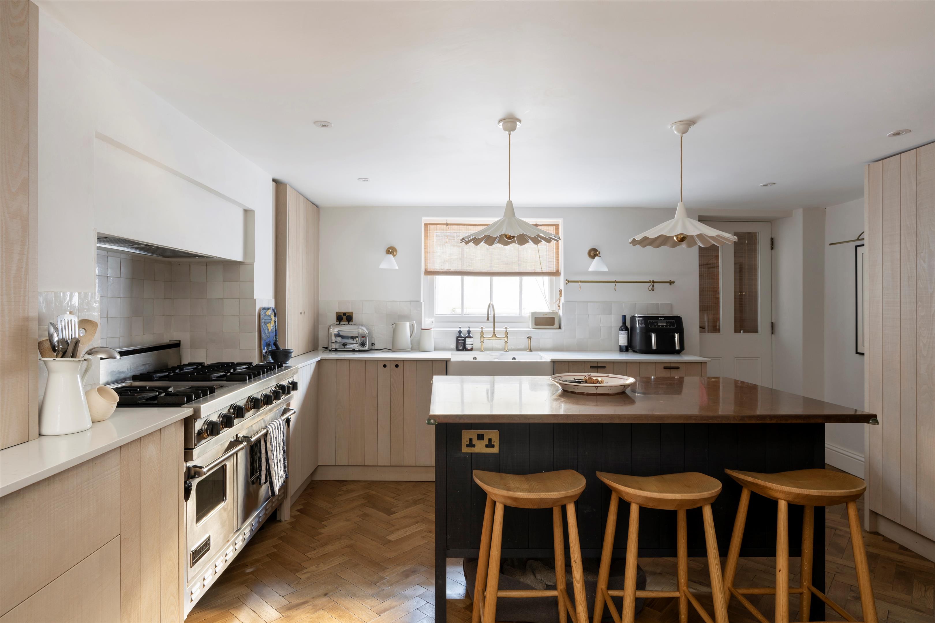 Theberton Street, Islington, N1