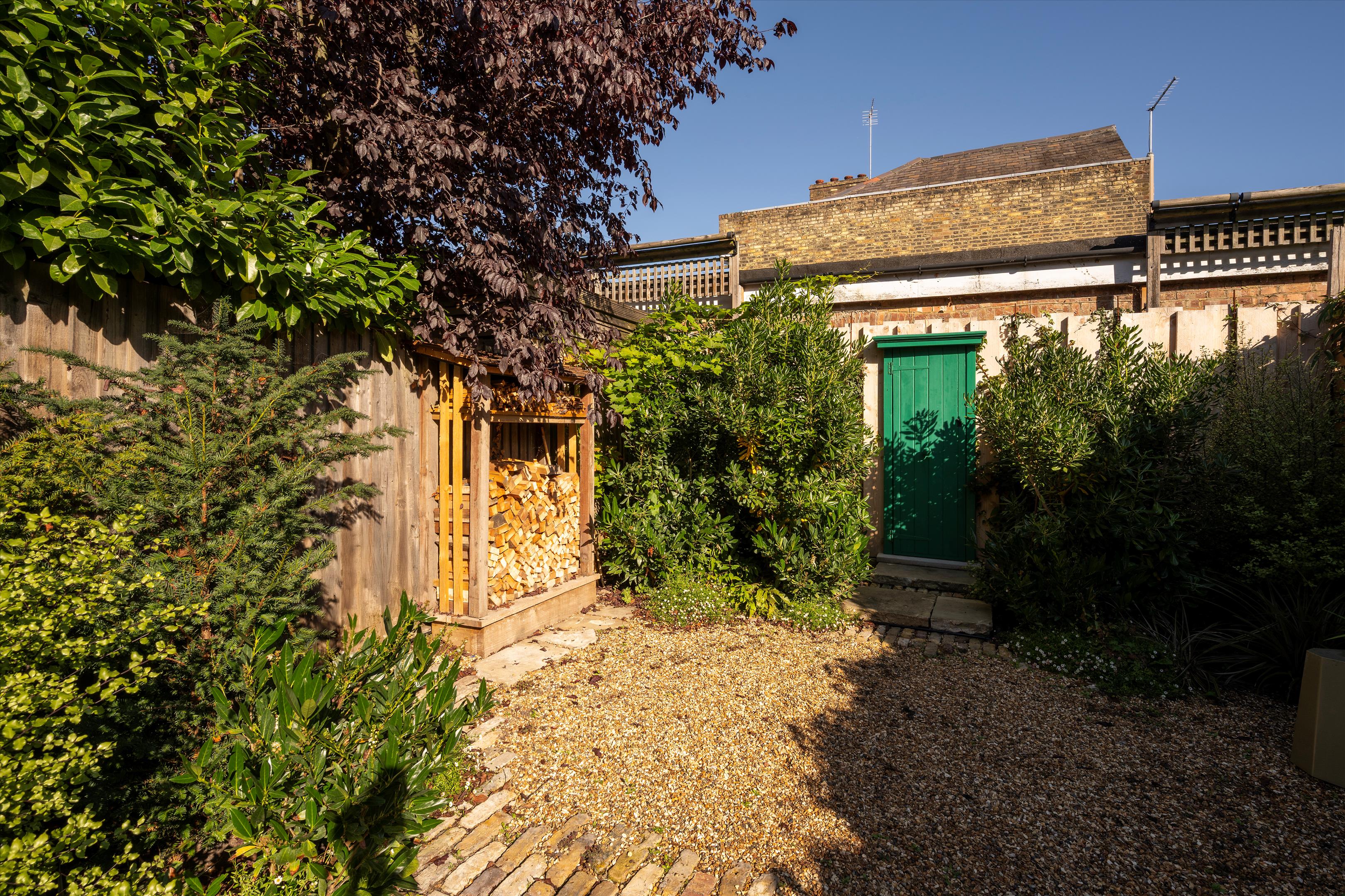 De Beauvoir Square, London, N1