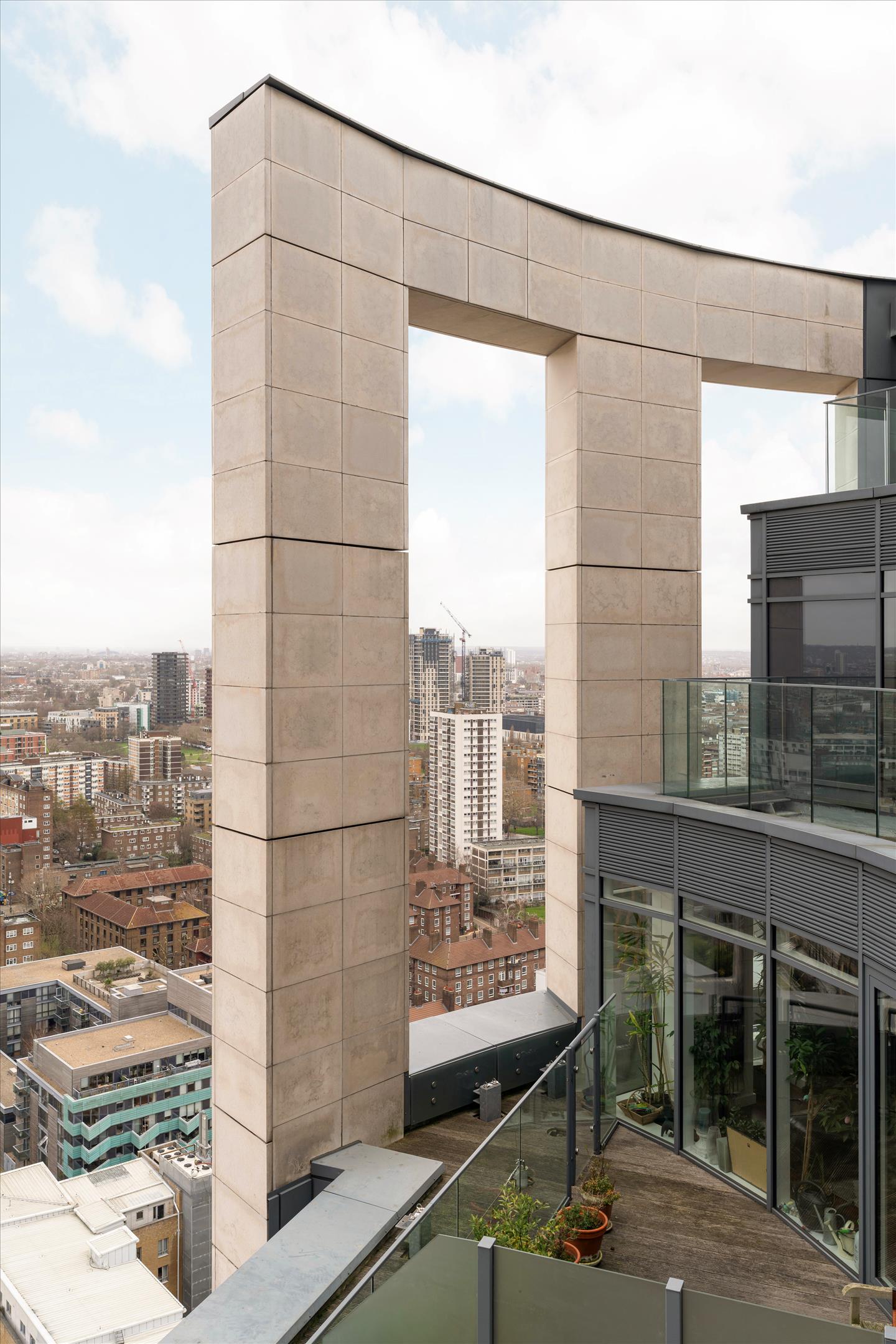 City Road, London EC1V