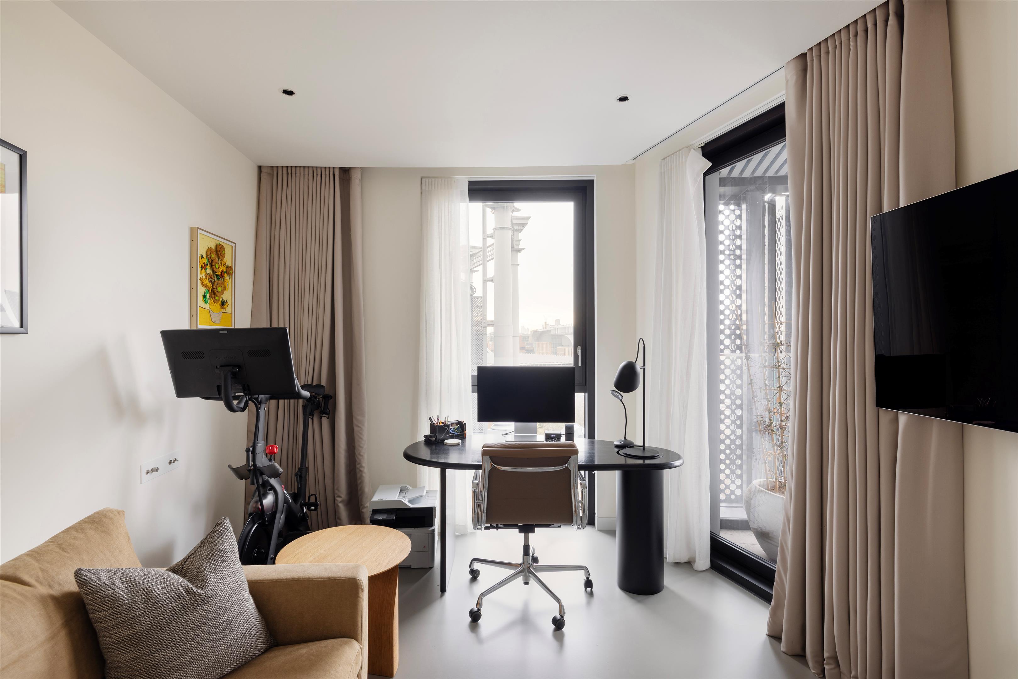 1 Lewis Cubitt Square, King's Cross, London, N1C