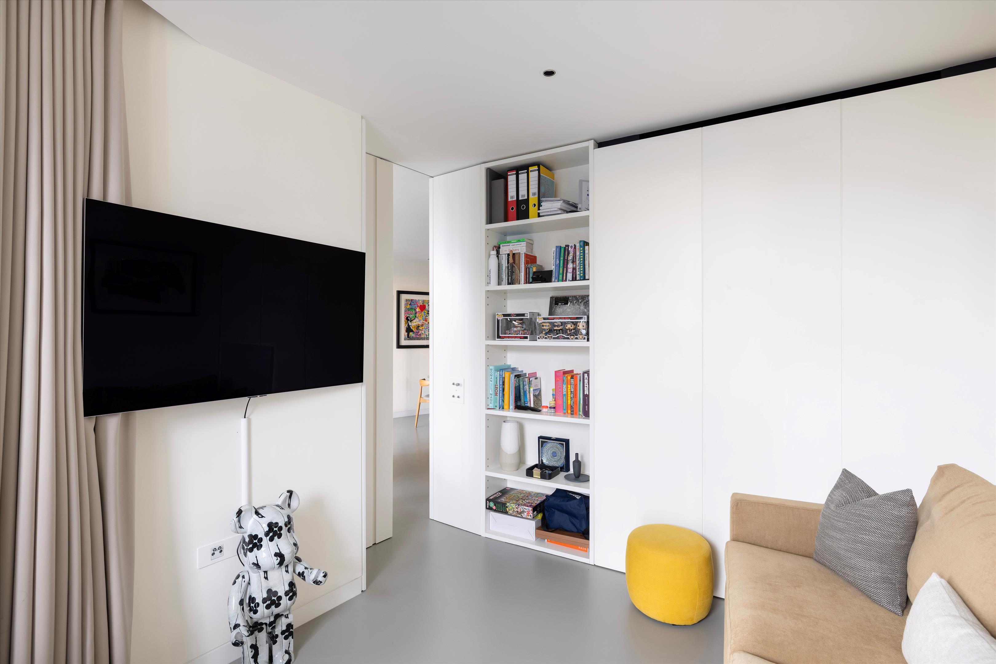 1 Lewis Cubitt Square, King's Cross, London, N1C