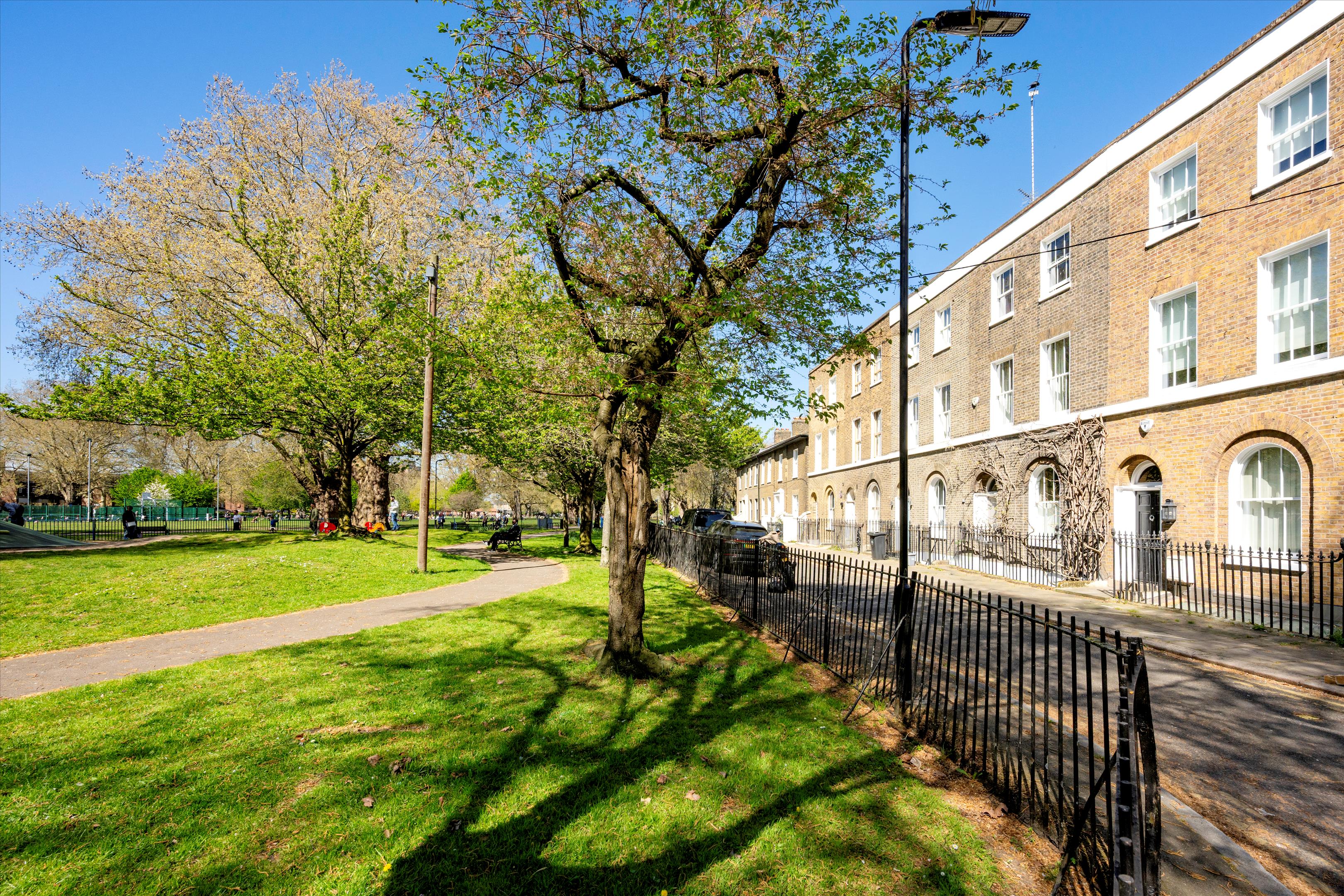 London Fields East Side, London E8