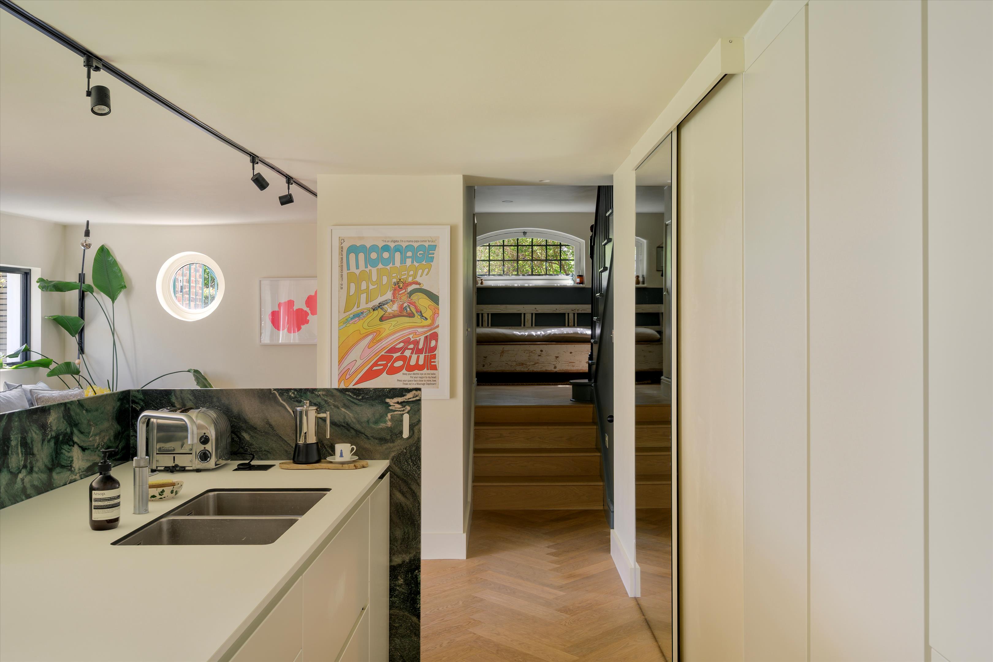Canonbury Lane, London N1