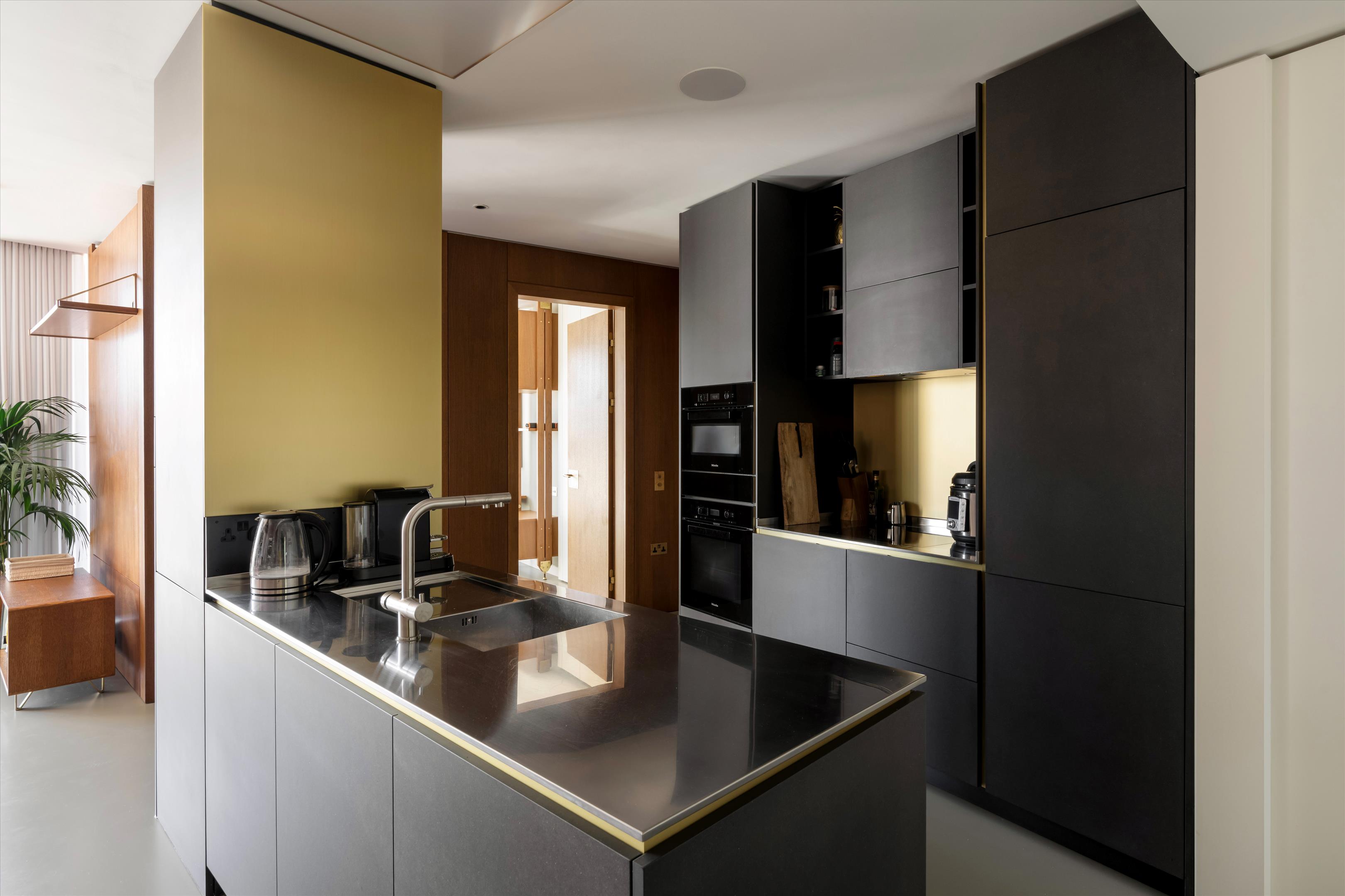 1 Lewis Cubitt Square, London N1C