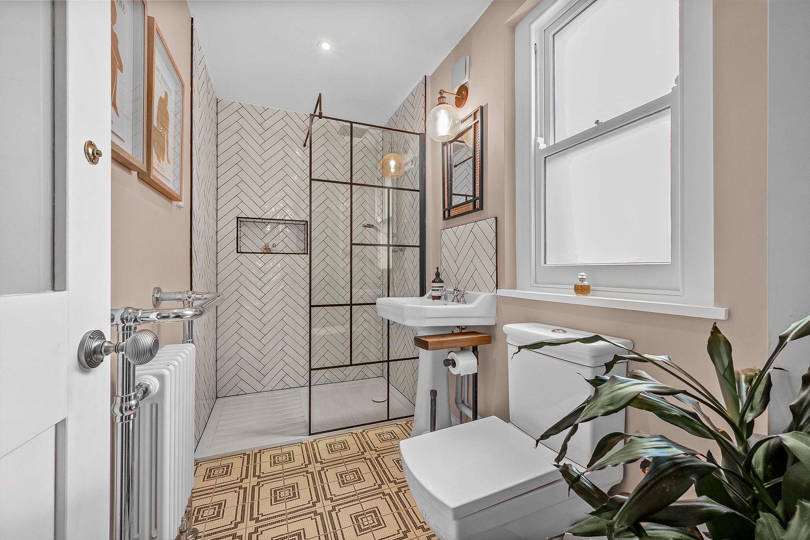 Waterloo Terrace, Islington, N1