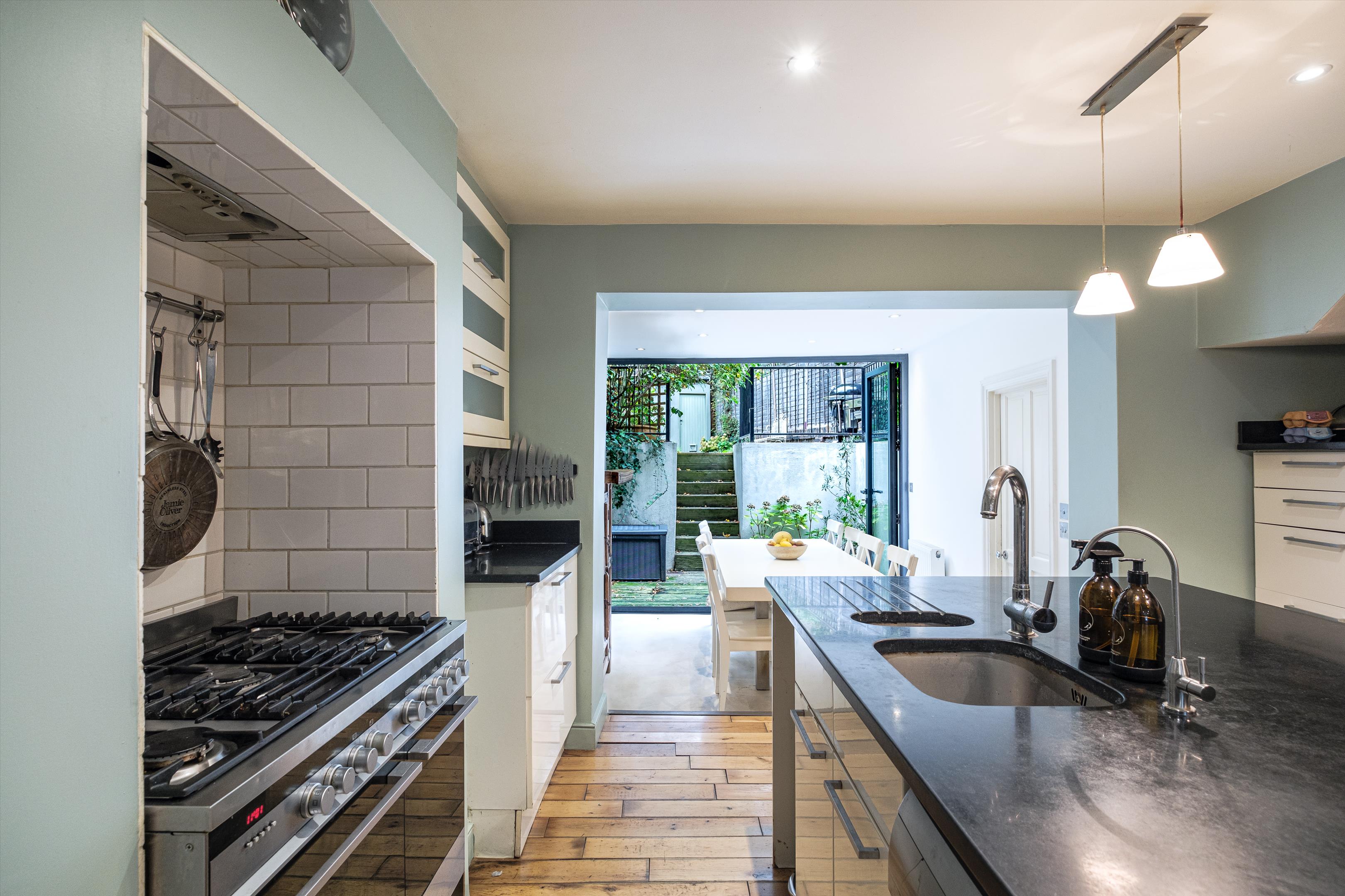 King Henrys Walk, London N1