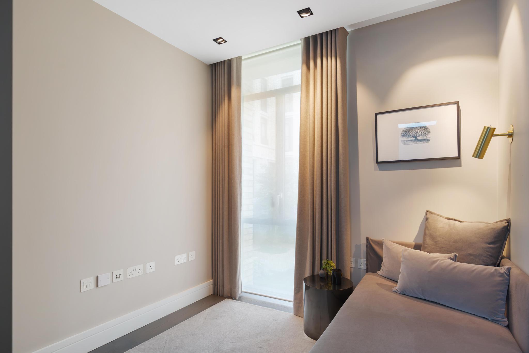 Young Street, London, W8
