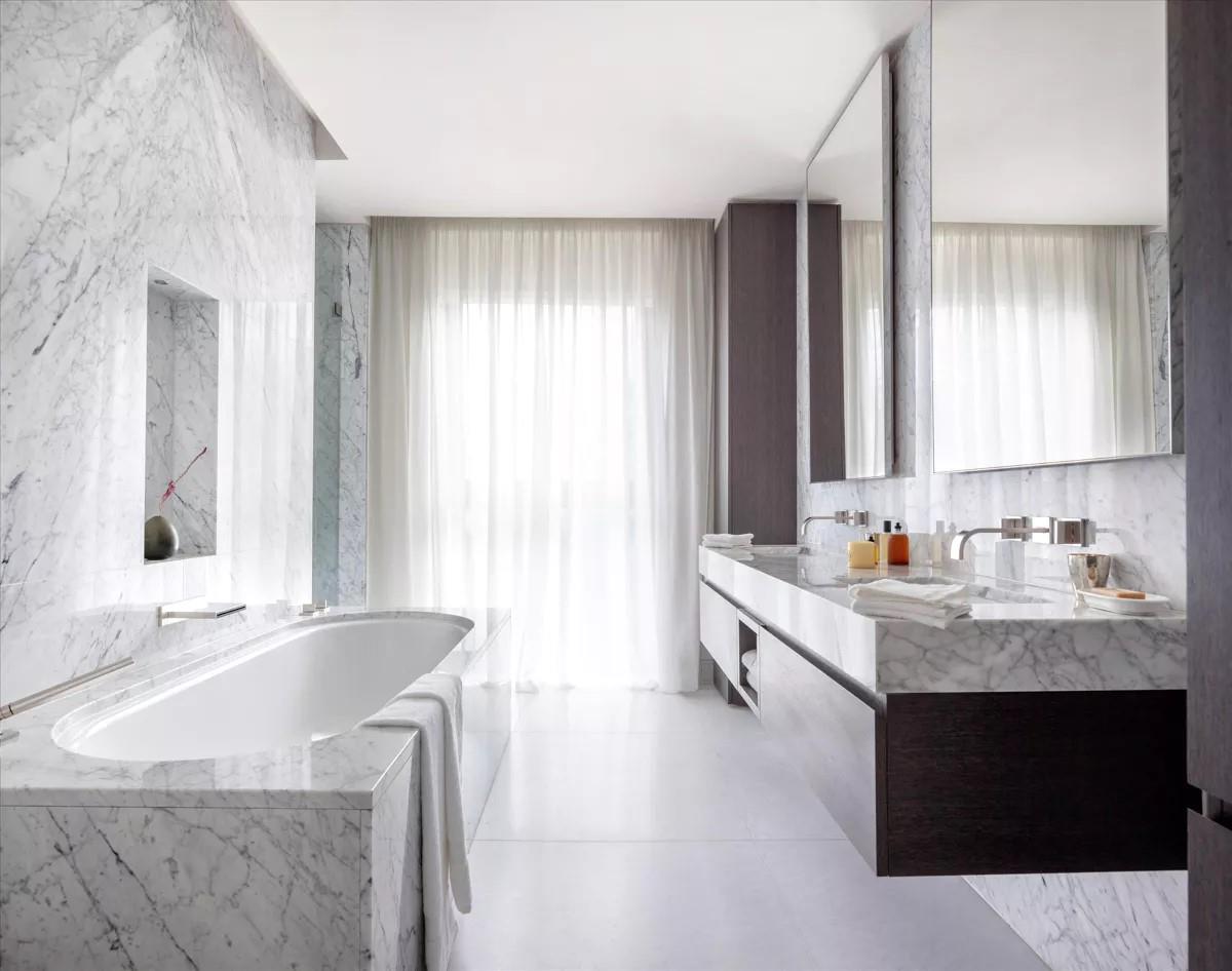 Holland Park Villas, Kensington, London, W8