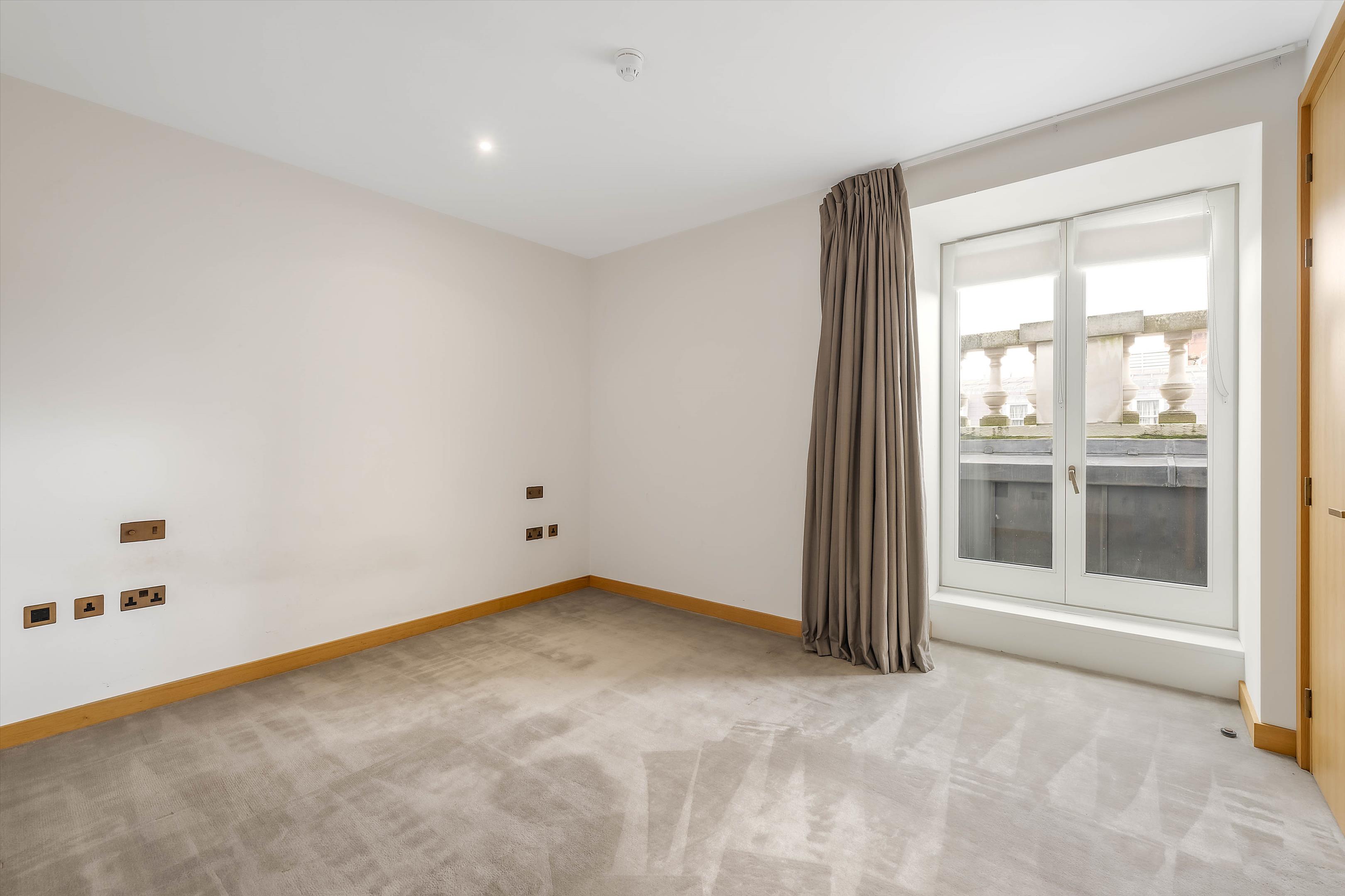 One Kensington Gardens, Kensington, London, W8
