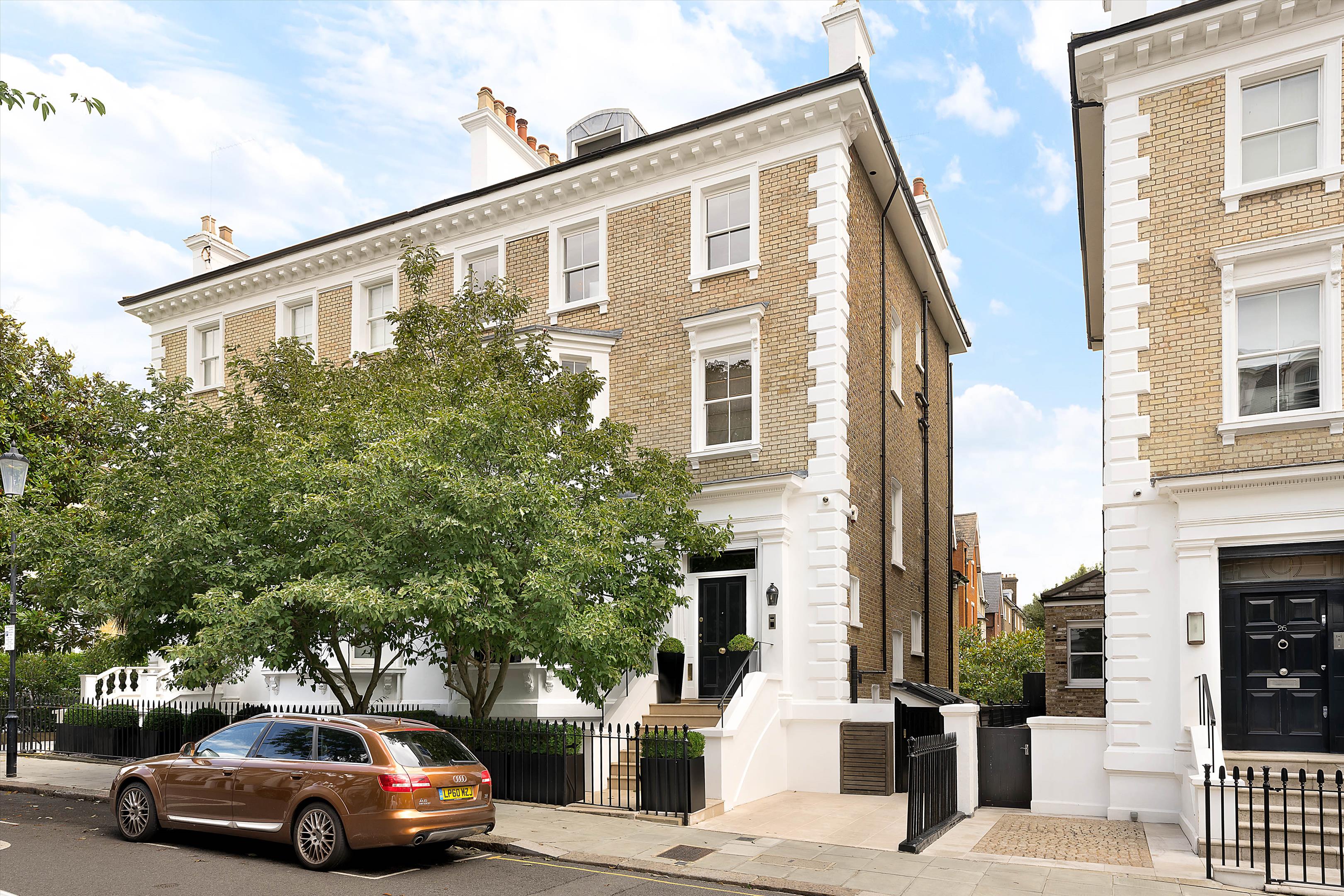 Phillimore Gardens, London, W8