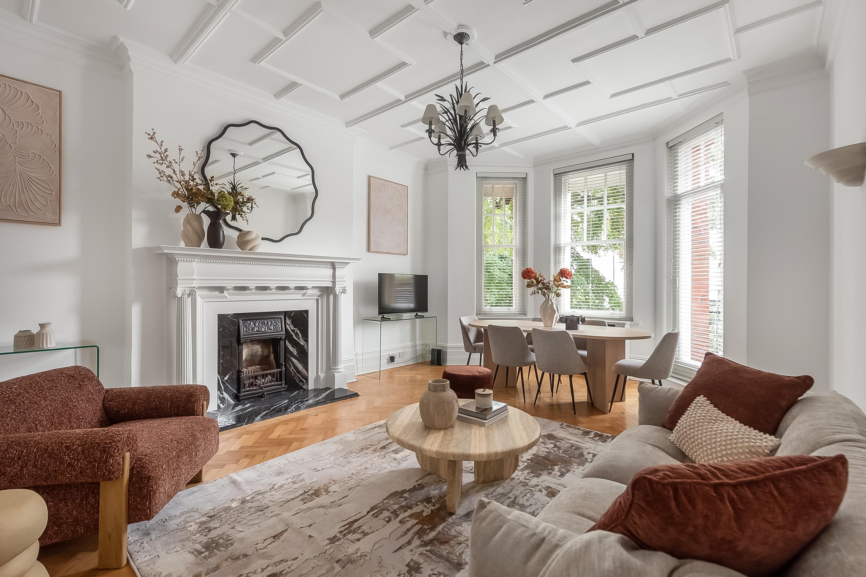 Oakwood Court, London W14