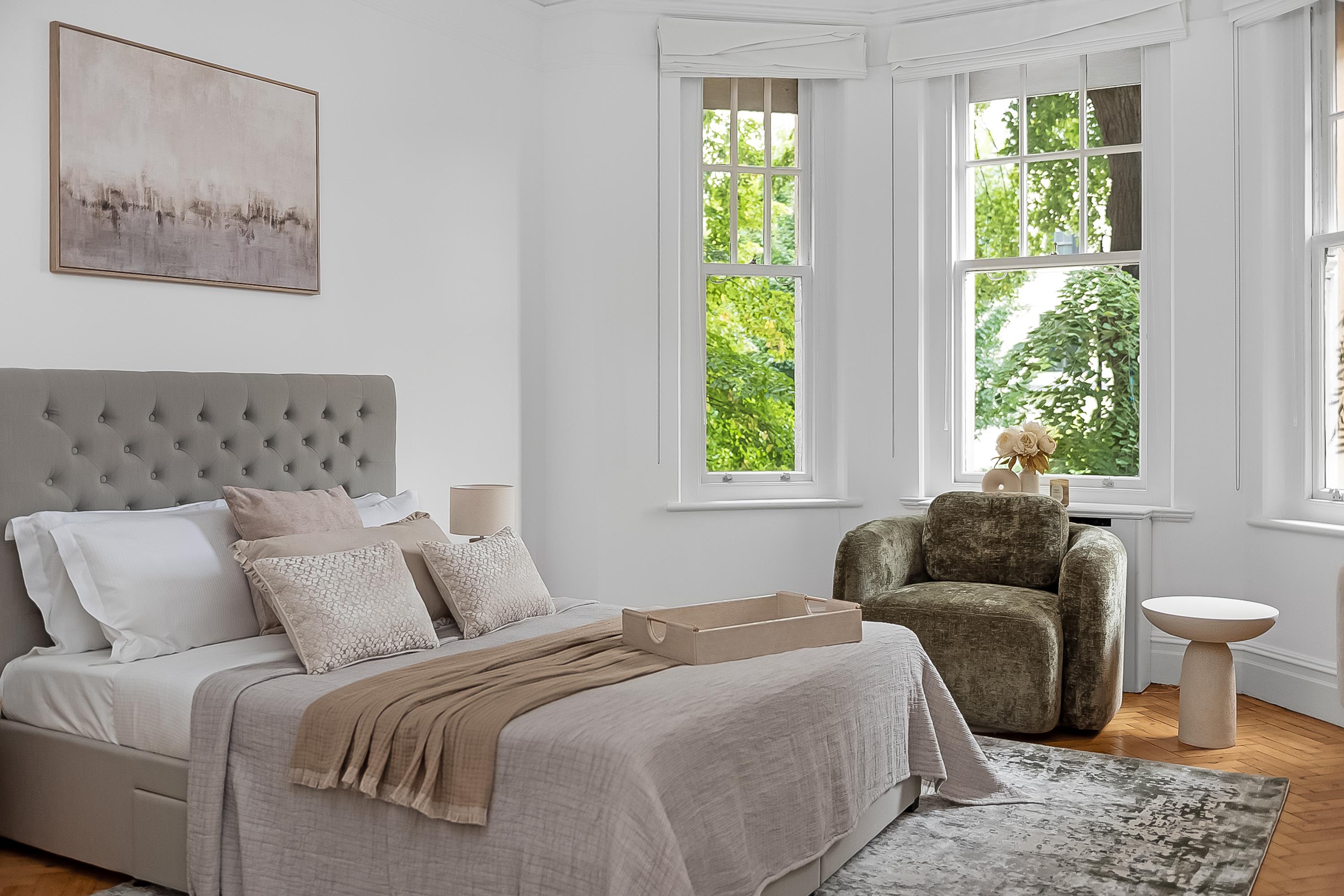Oakwood Court, London W14