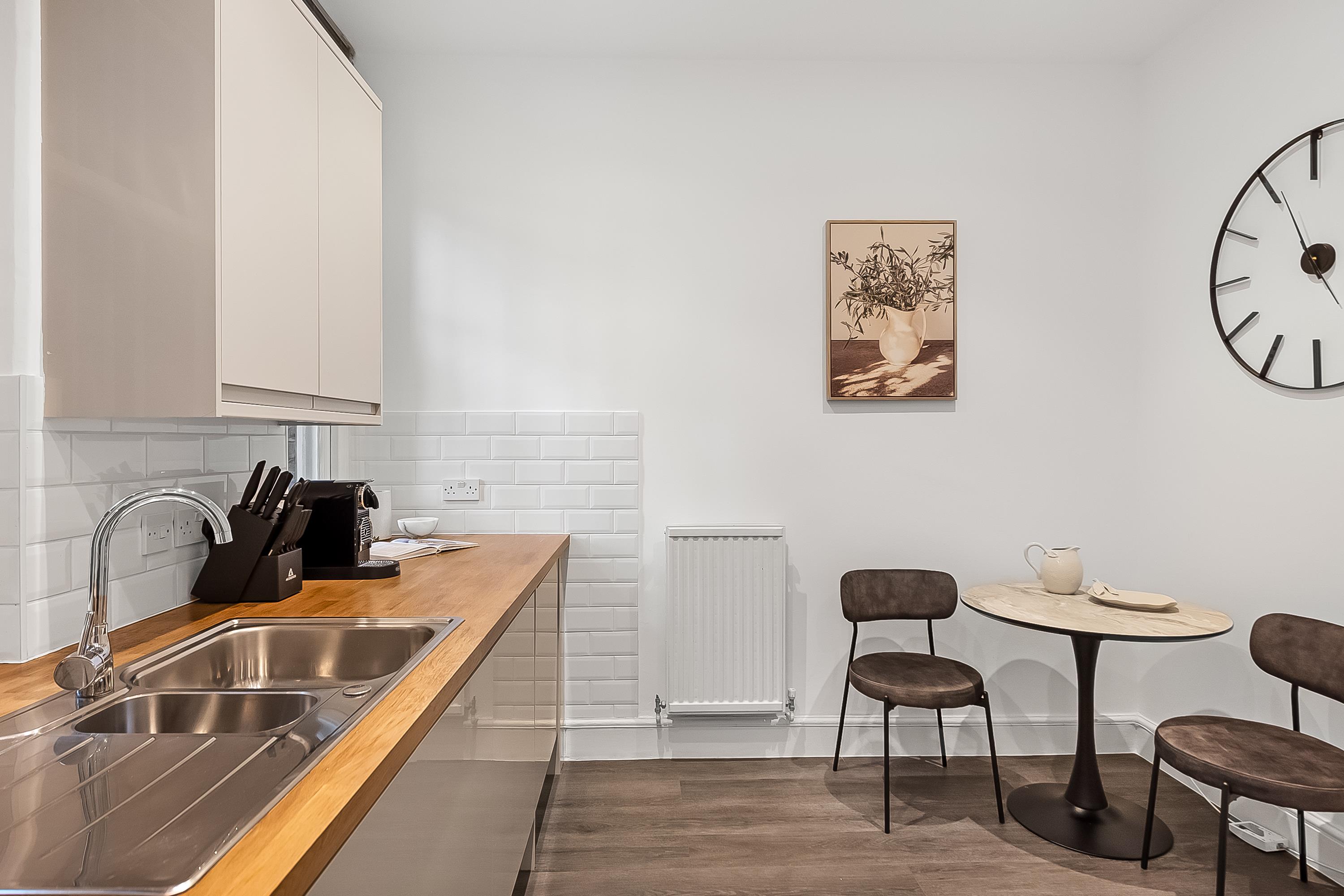 Oakwood Court, London W14