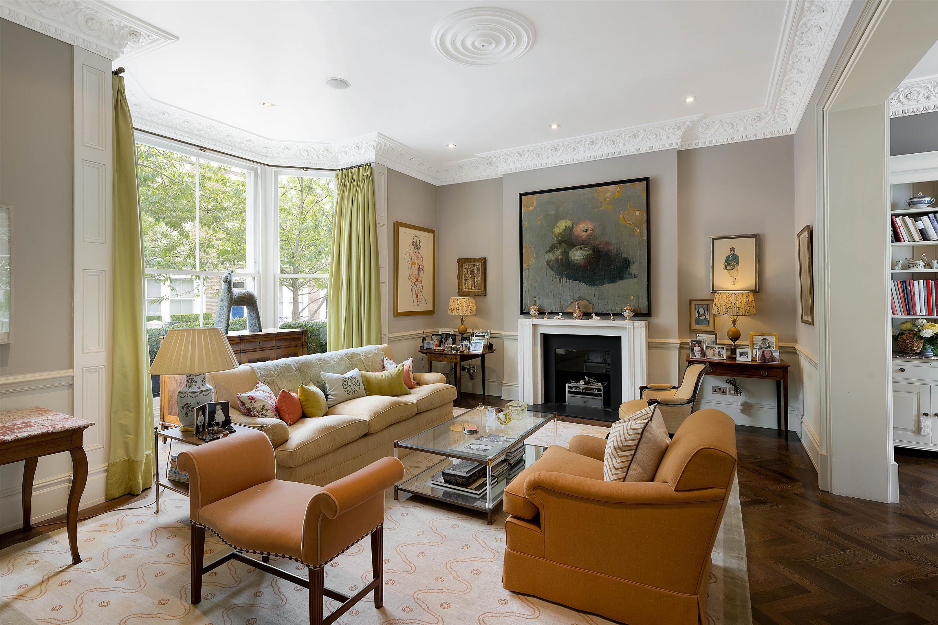Upper Addison Gardens, Holland Park, London, W14