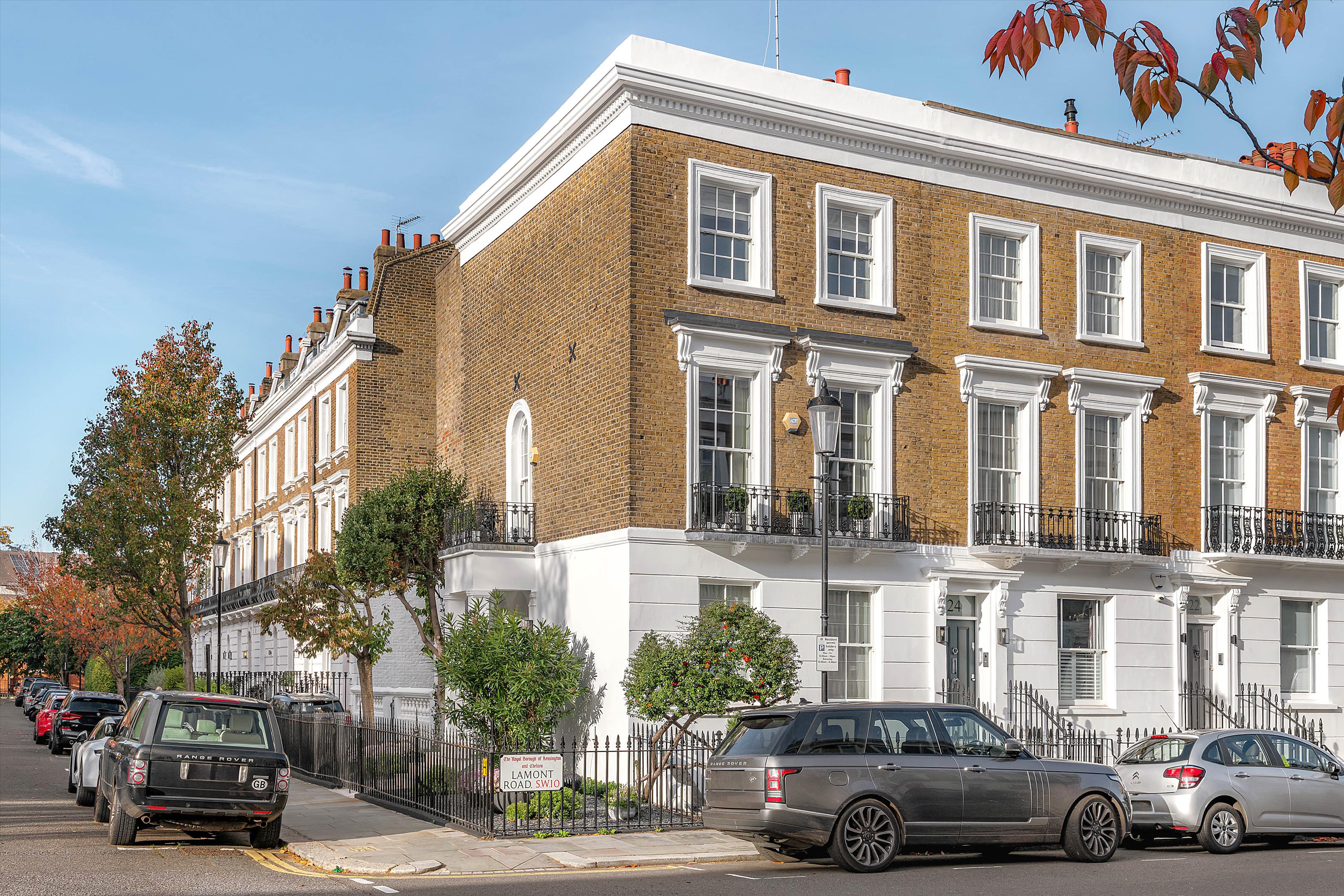Lamont Road, London, SW10