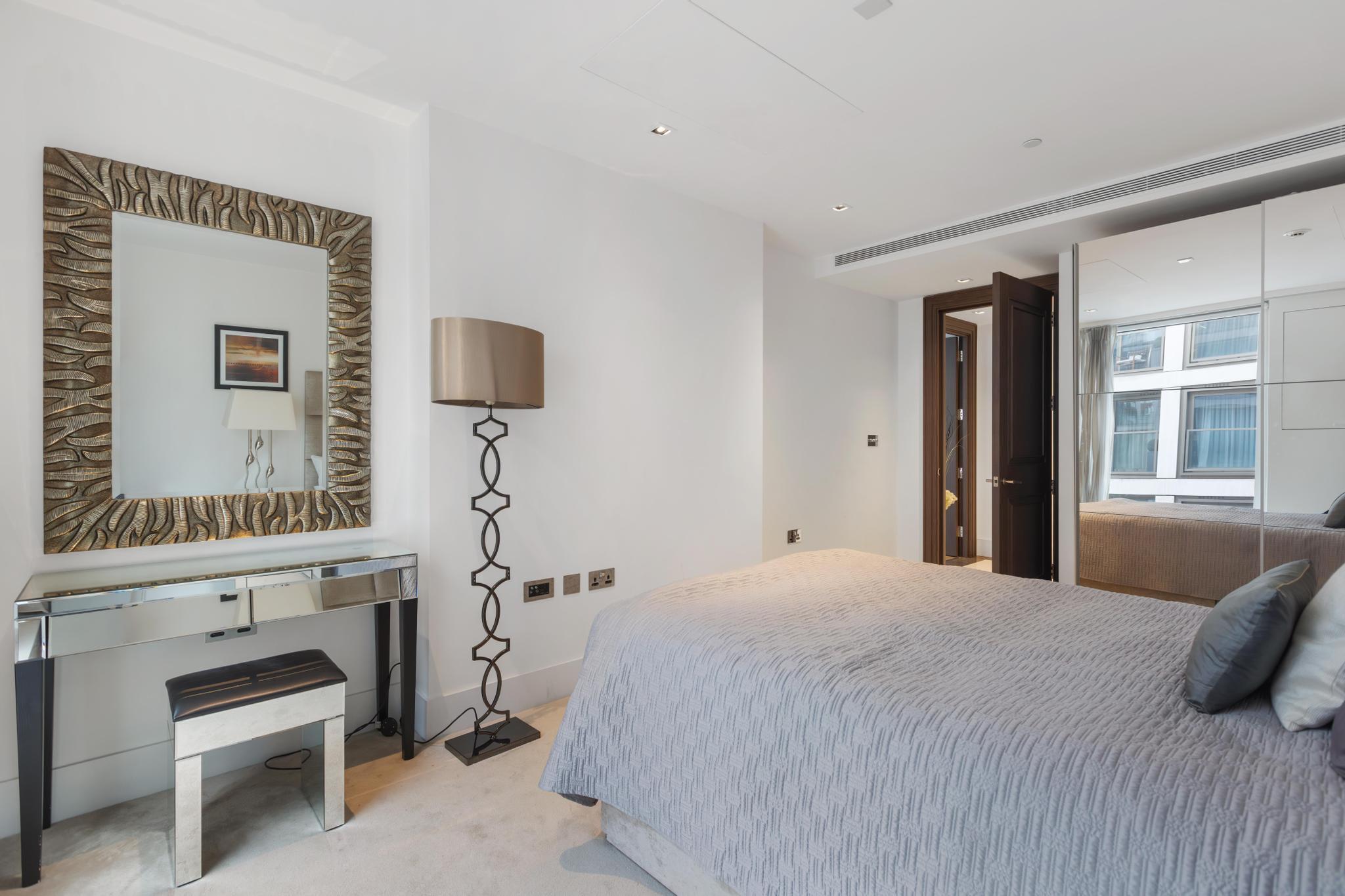 Radnor Terrace, London W14