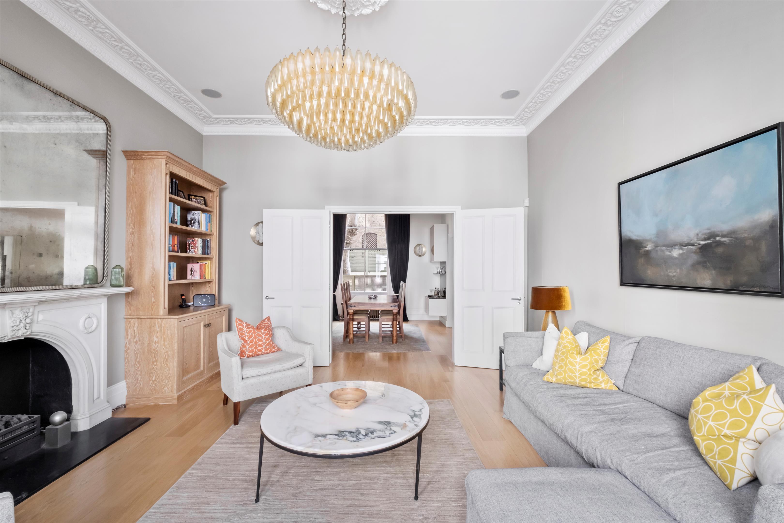 Campden Hill Gardens, London, W8