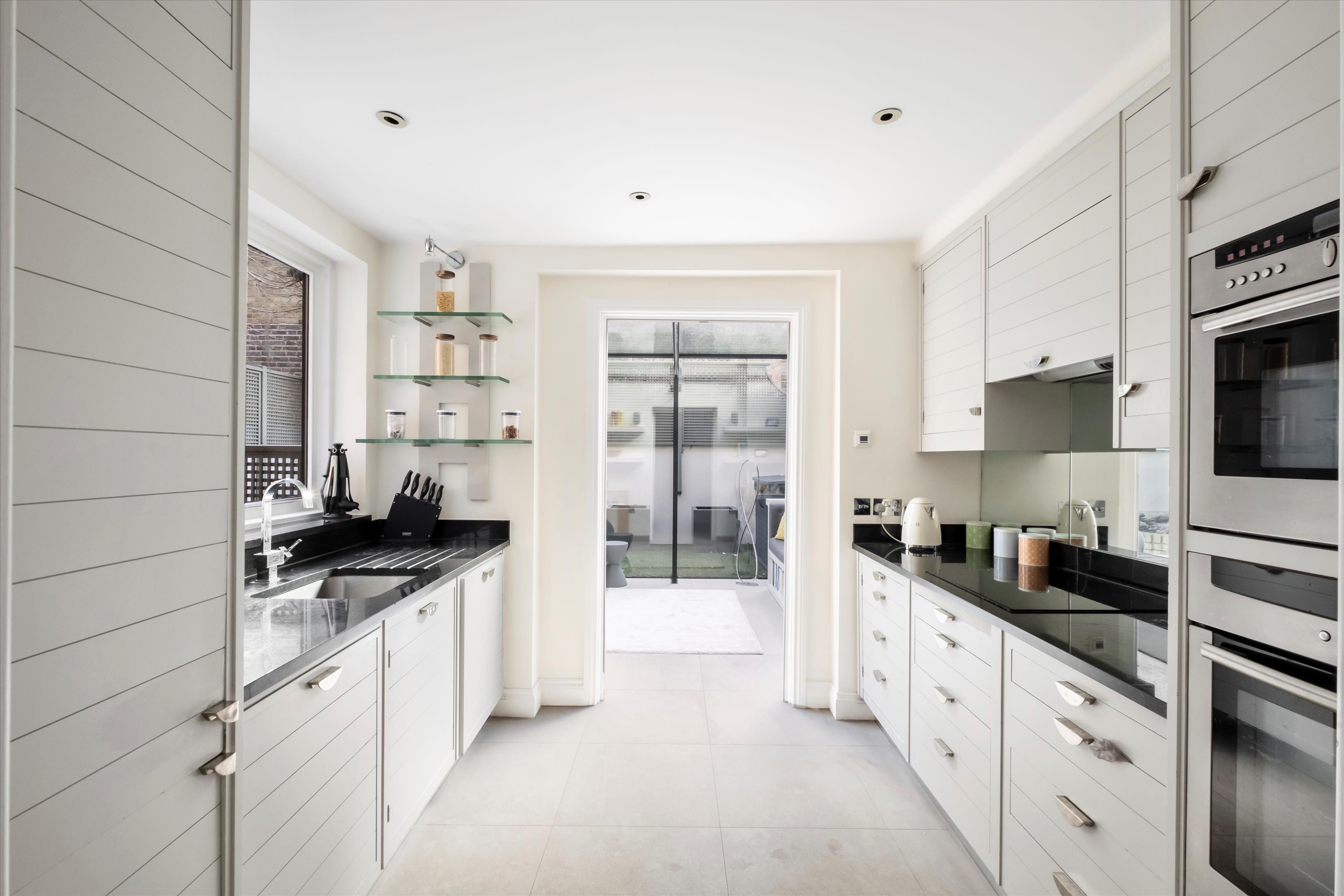 Campden Hill Gardens, London, W8