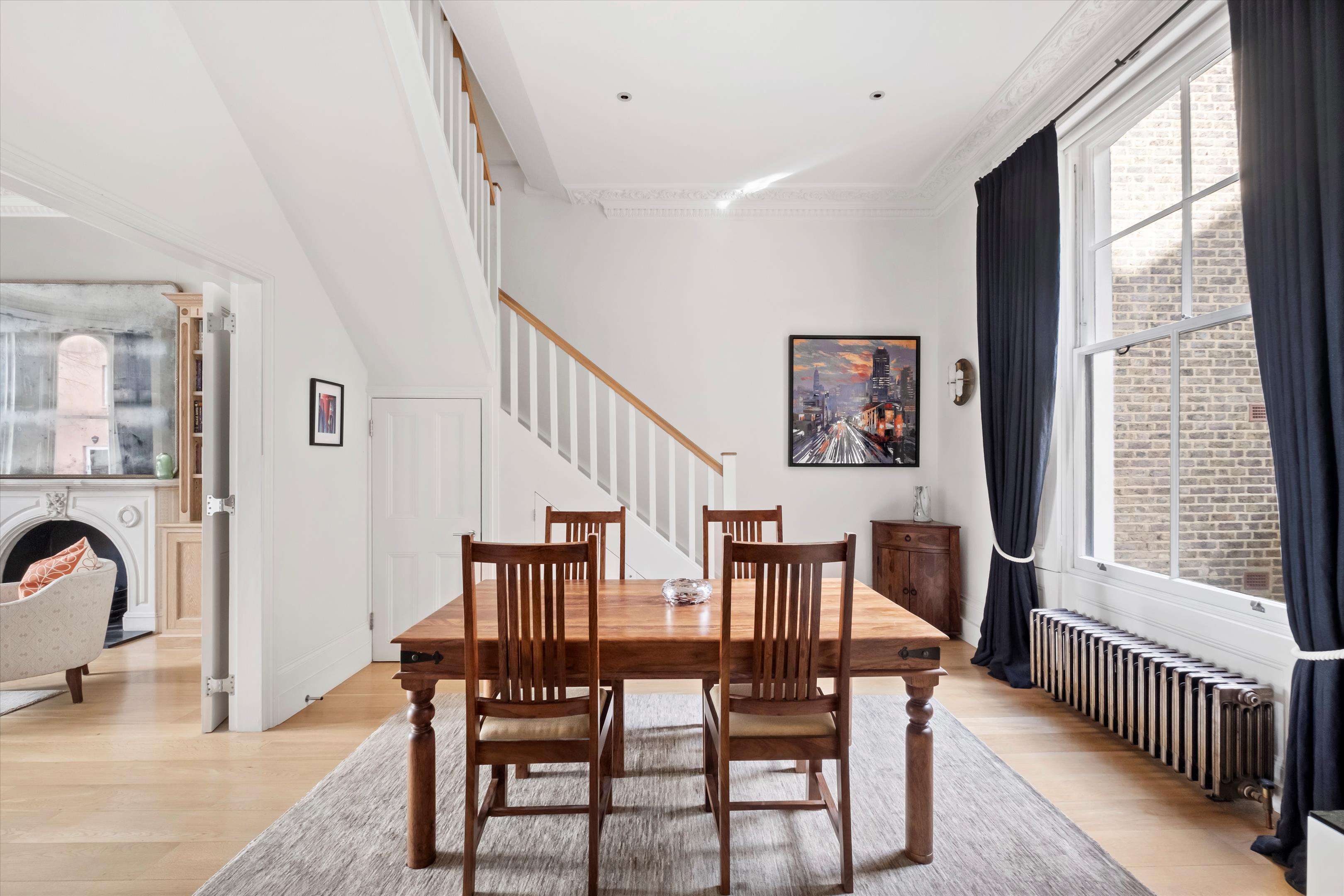 Campden Hill Gardens, London, W8