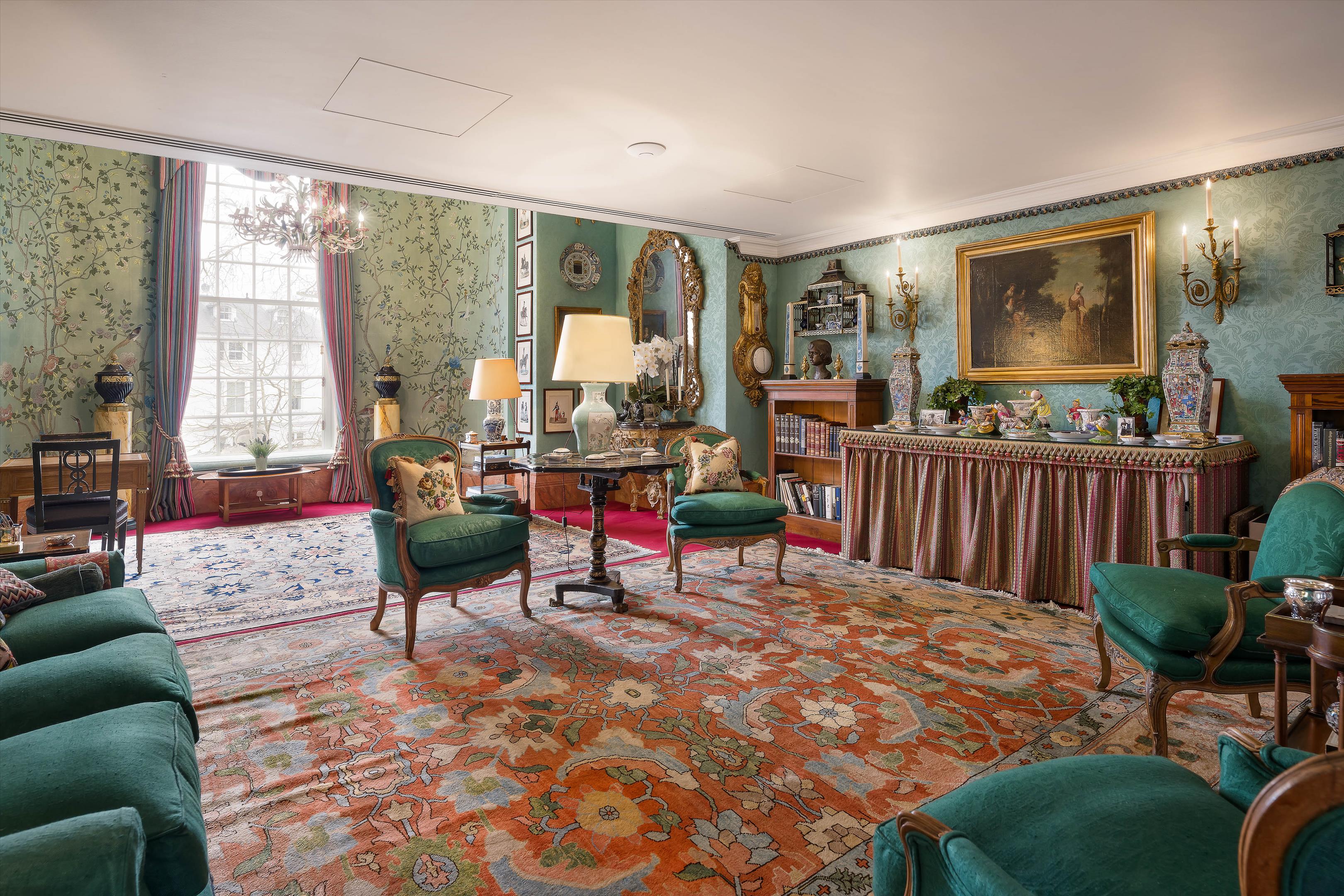 Academy Gardens, Duchess of Bedfords Walk, London, W8
